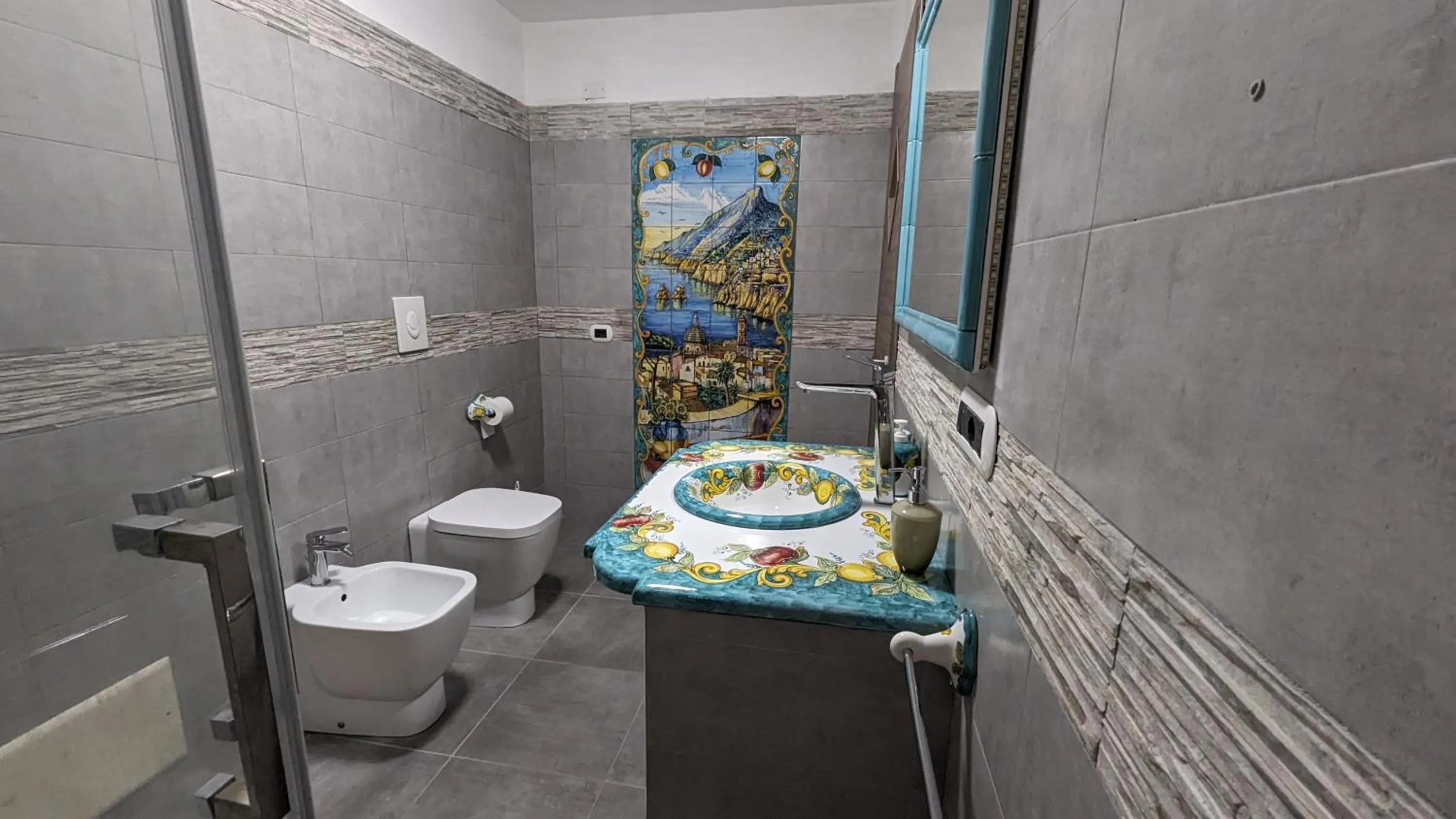 Shower in Apple Lemonade B&B