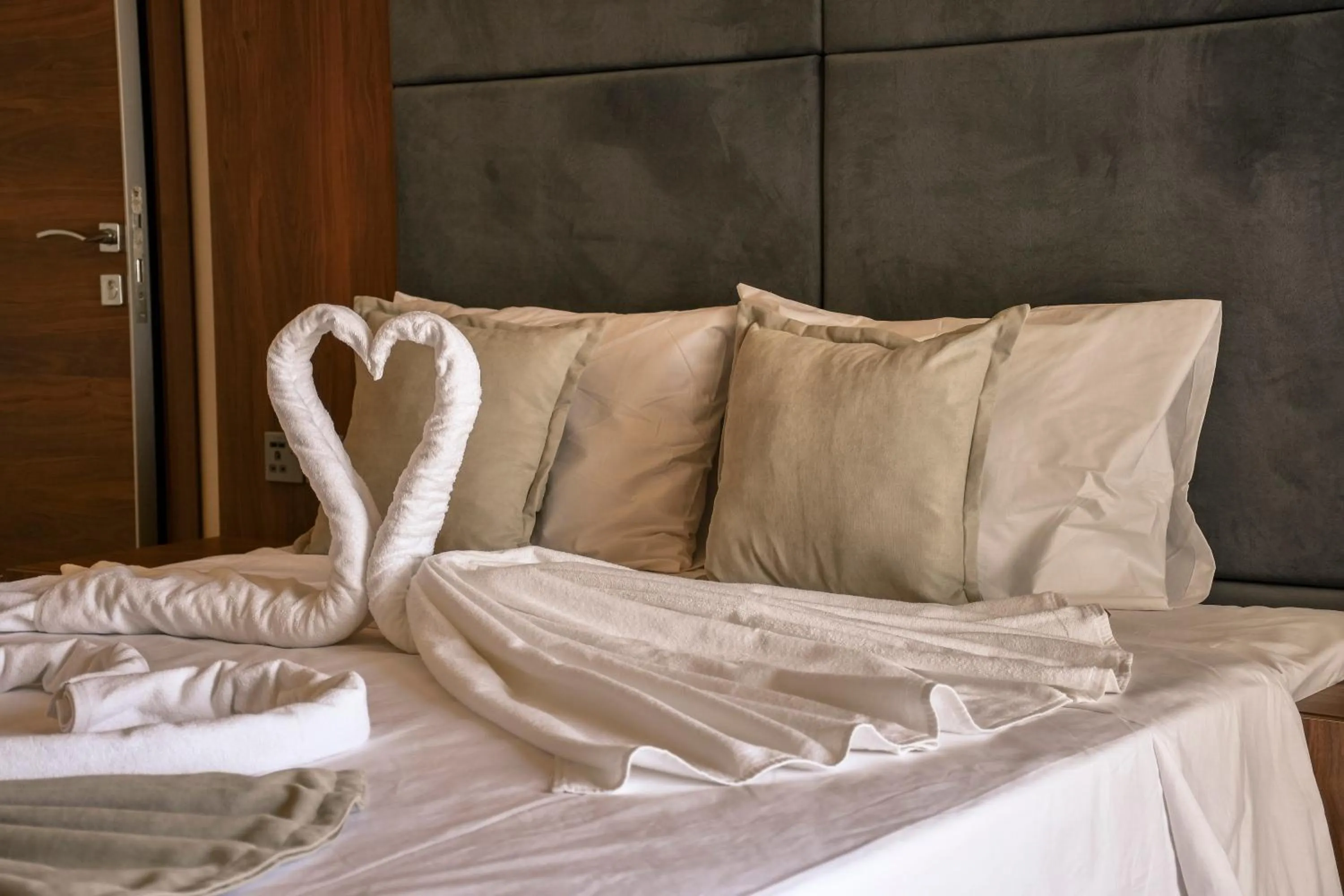 Bed in Mimoza Beach Hotel