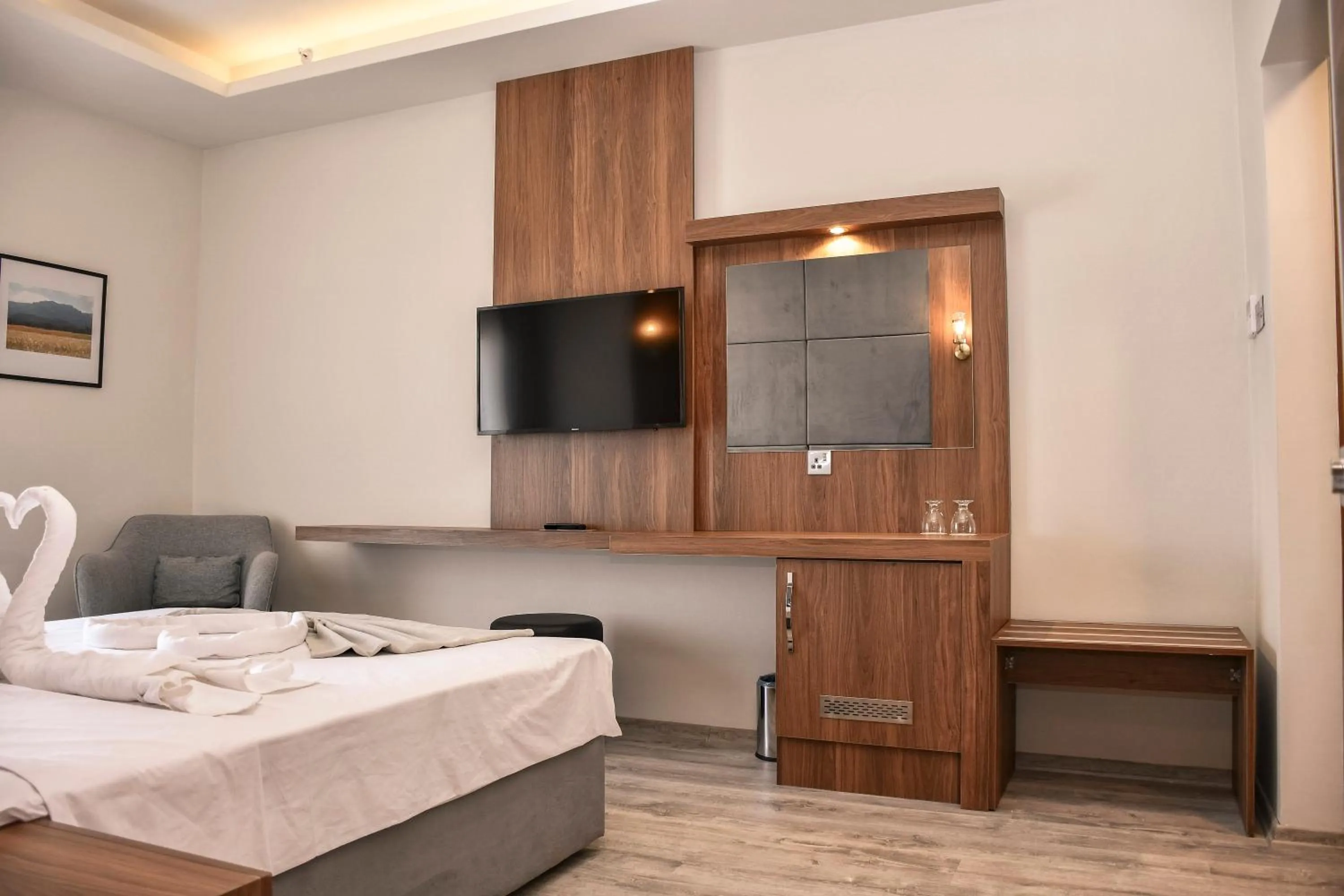 TV and multimedia, Bed in Mimoza Beach Hotel