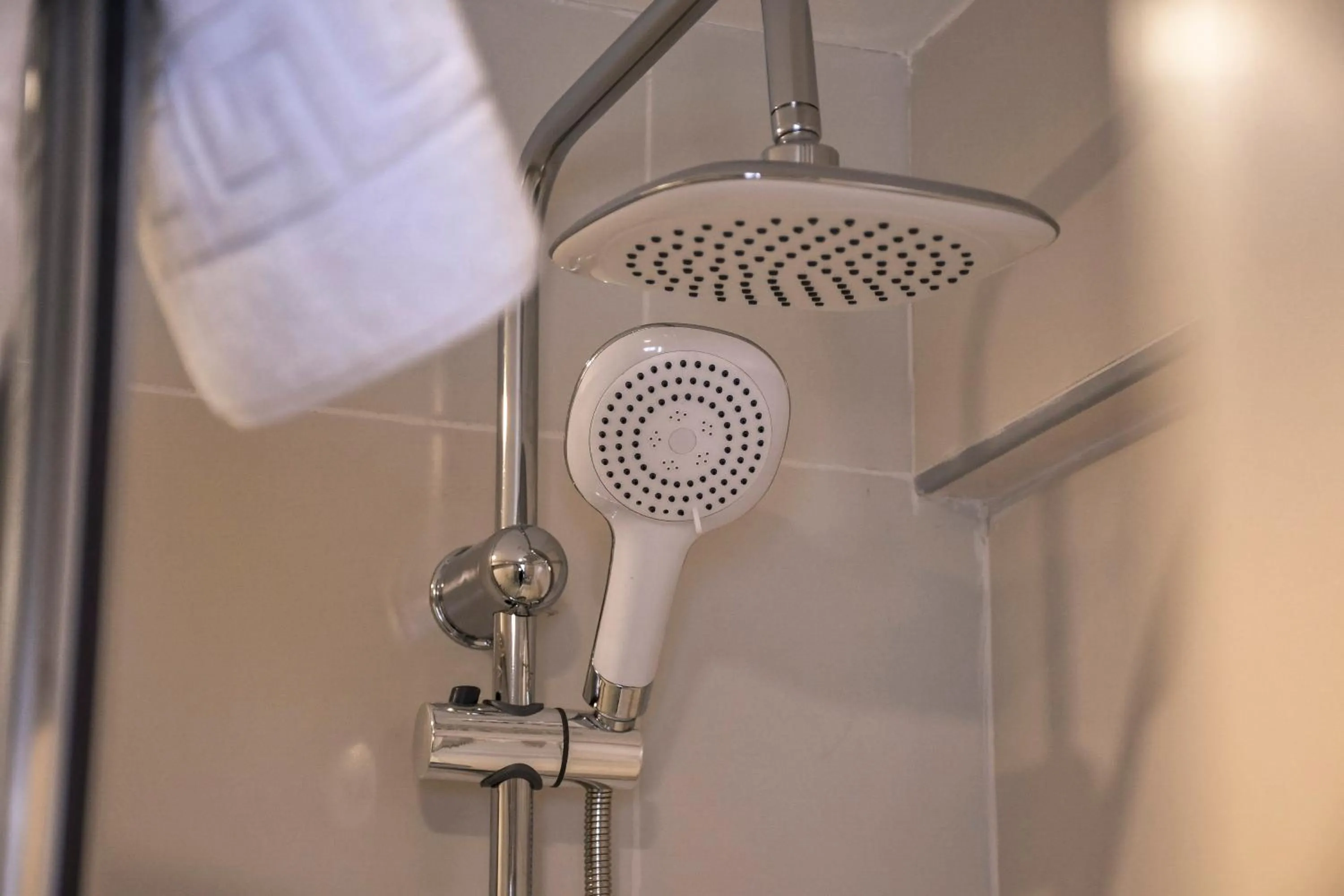 Bathroom in Mimoza Beach Hotel