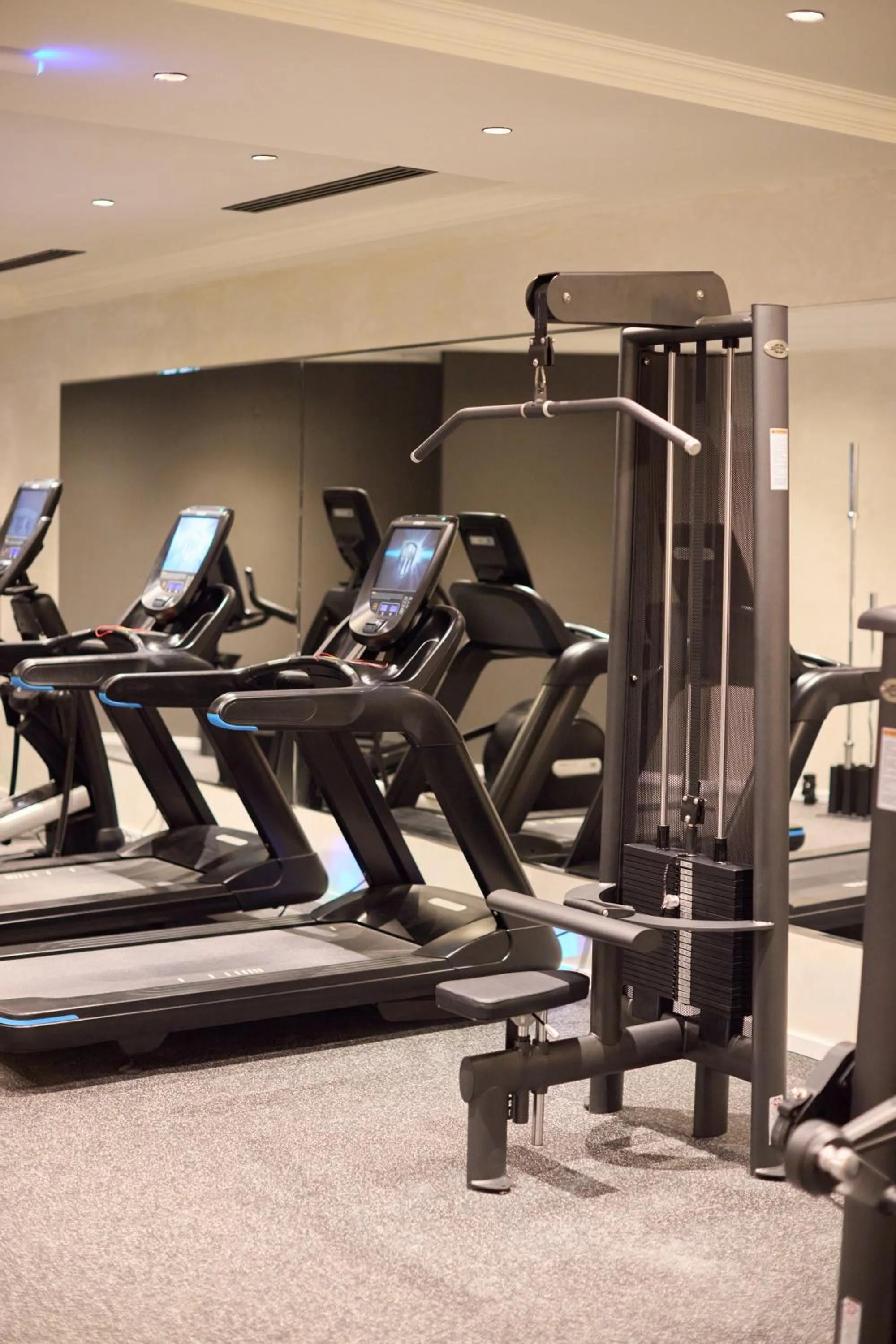 Fitness centre/facilities in Bor Hotel by Karisma