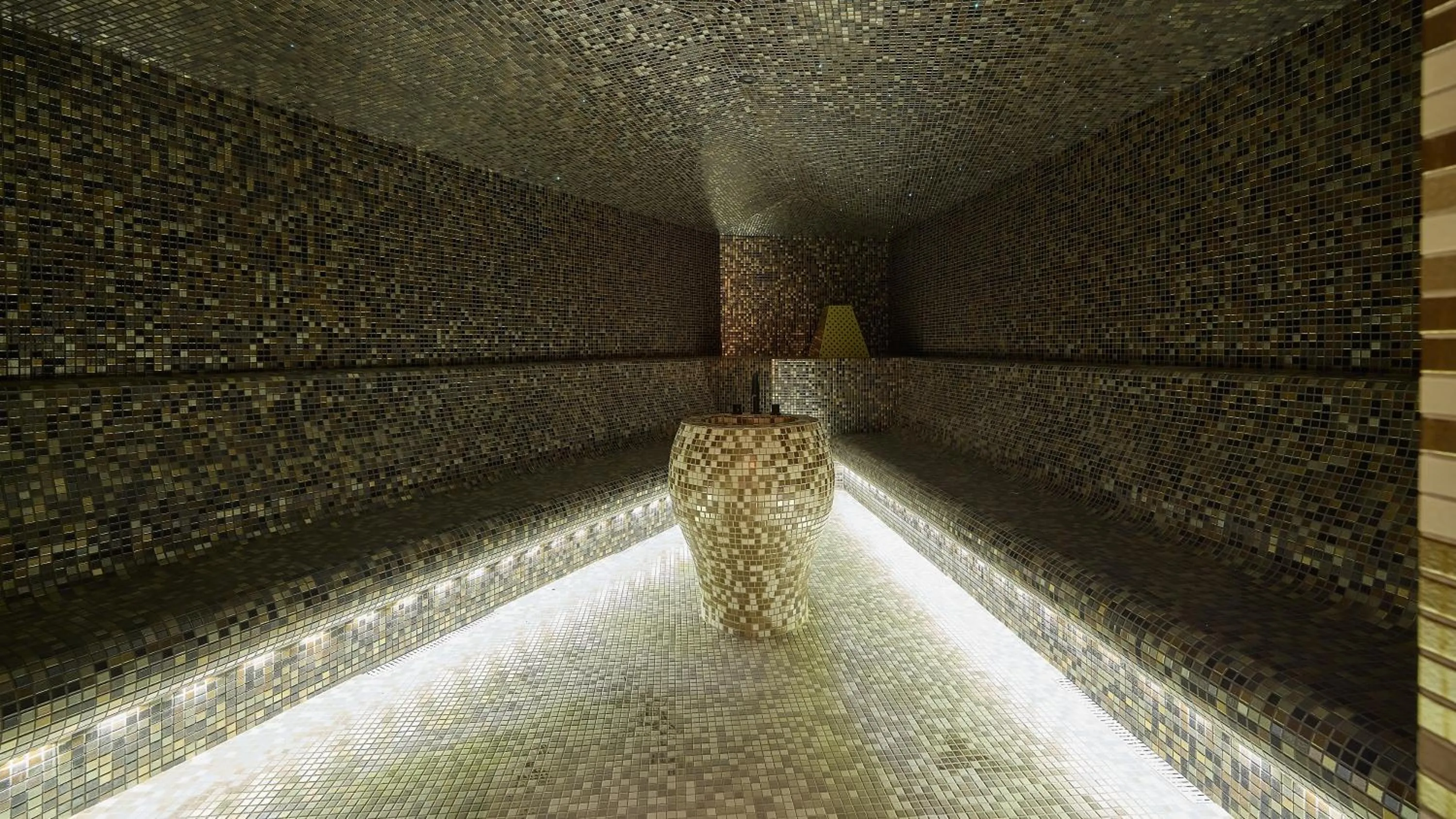 Spa and wellness centre/facilities in Bor Hotel by Karisma