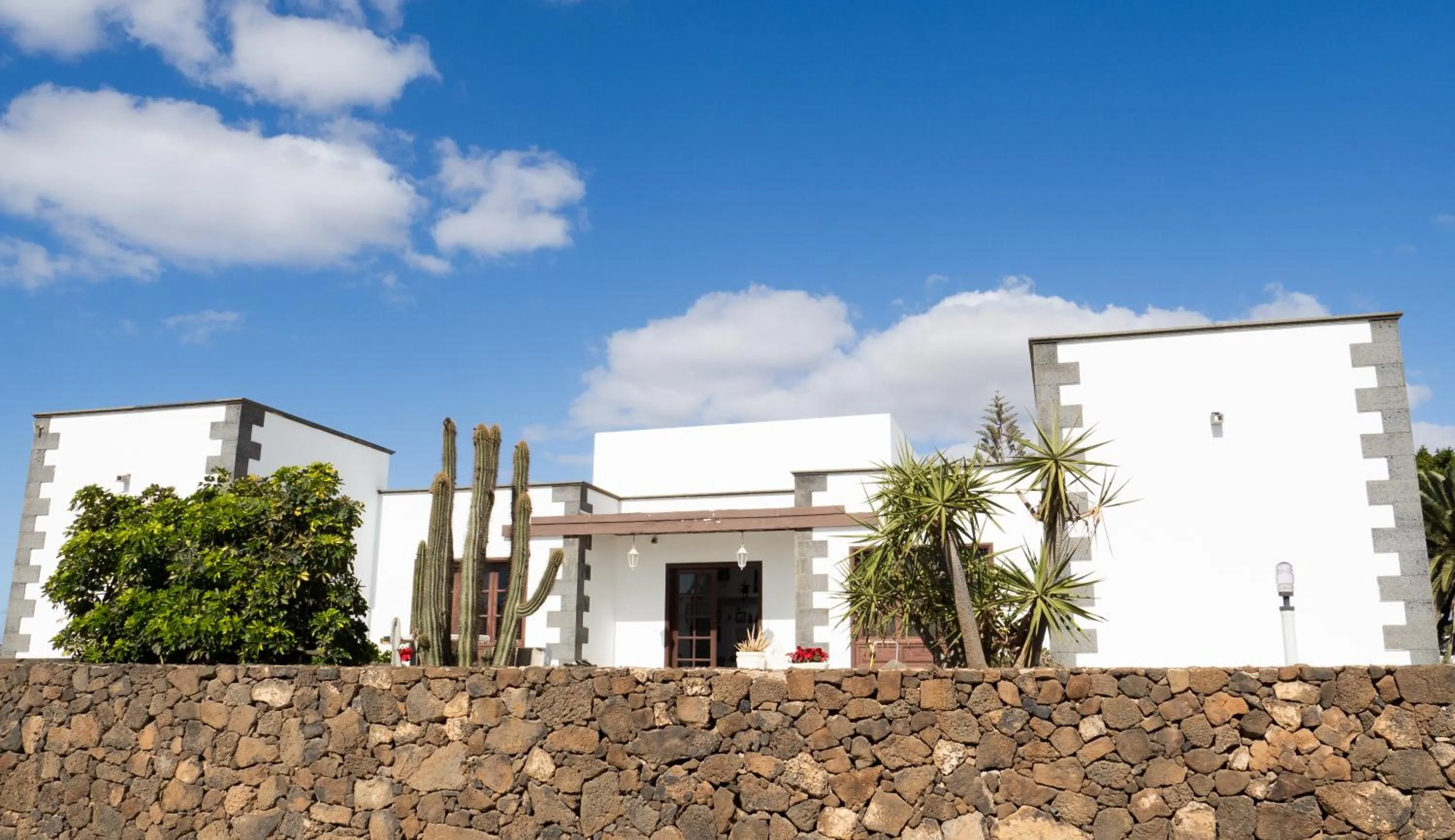 Facade/entrance in Villa Estrella Polar