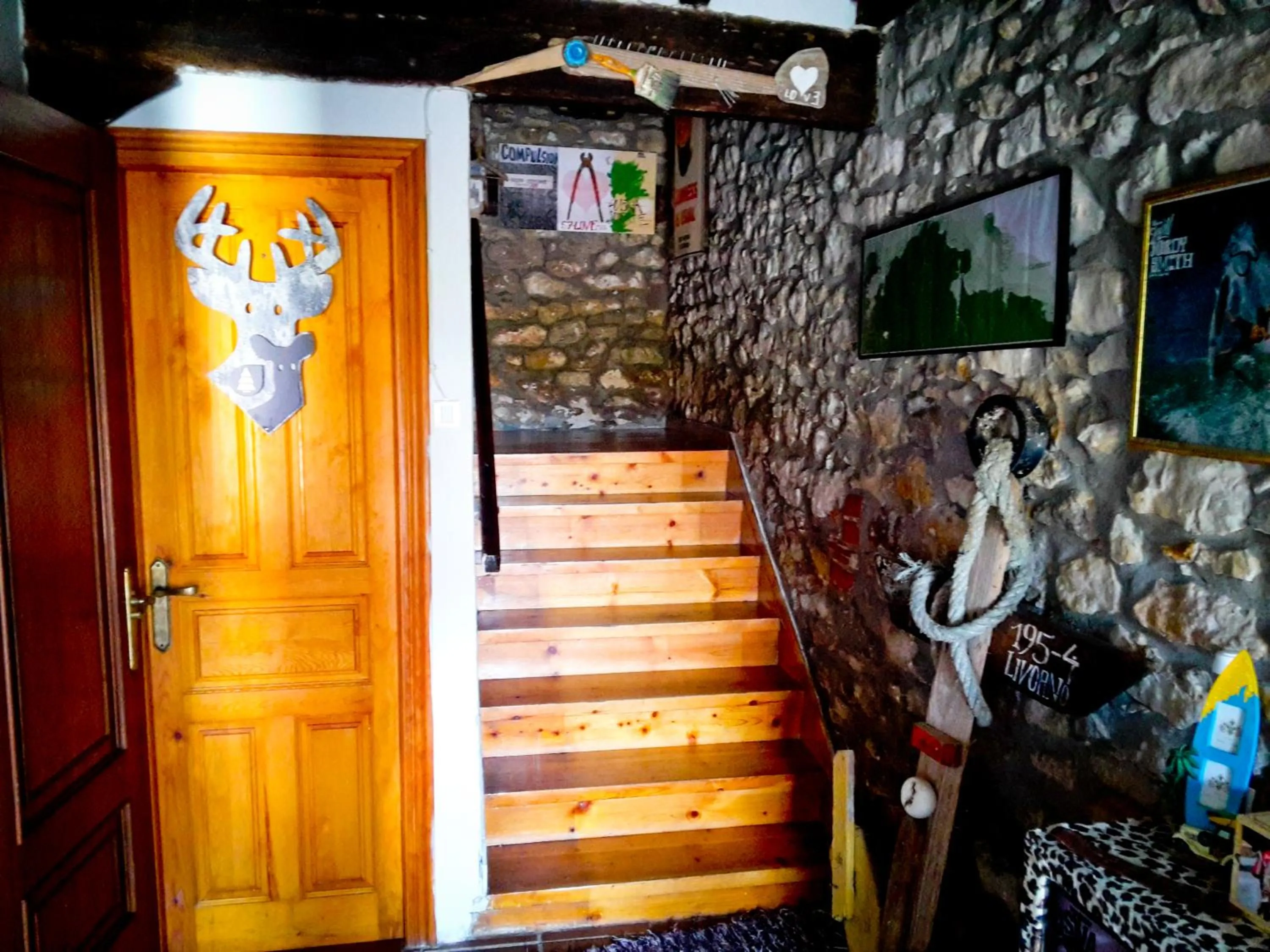 SURFtoLIVE House