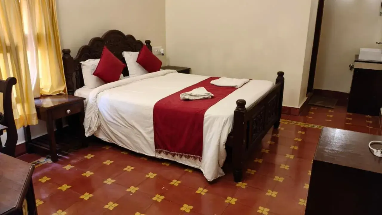 Bed in CHETTINAD HERITAGE WELLNESS RESORTS Bed in CHETTINAD HERITAGE WELLNESS RESORTS