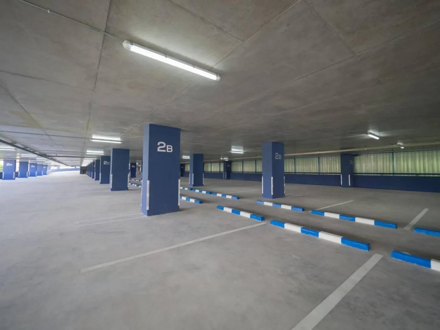 Parking in Tassanaplace Boutique Hotel (ฺBansuan)