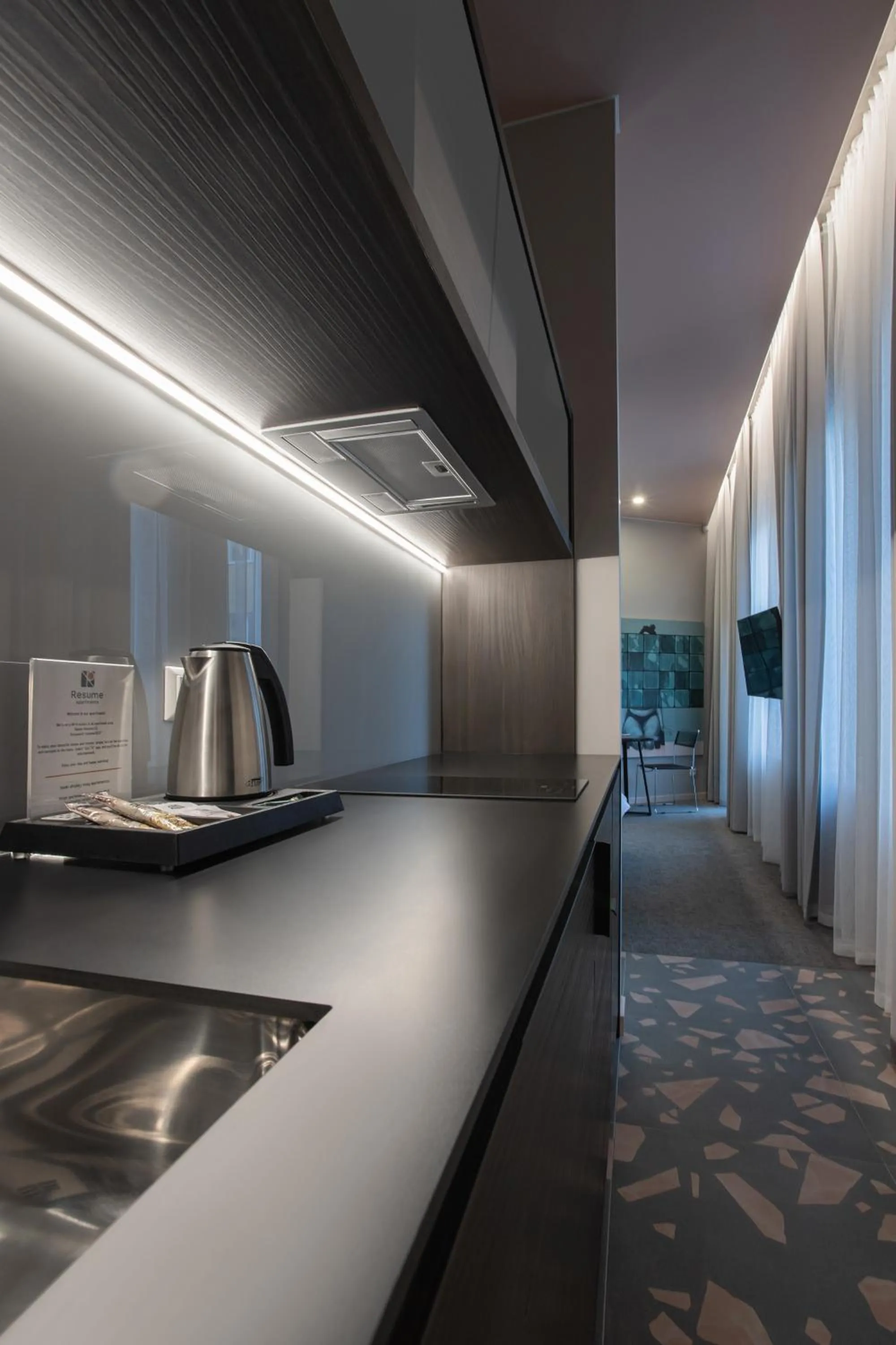 Kitchen or kitchenette in Resume apartments