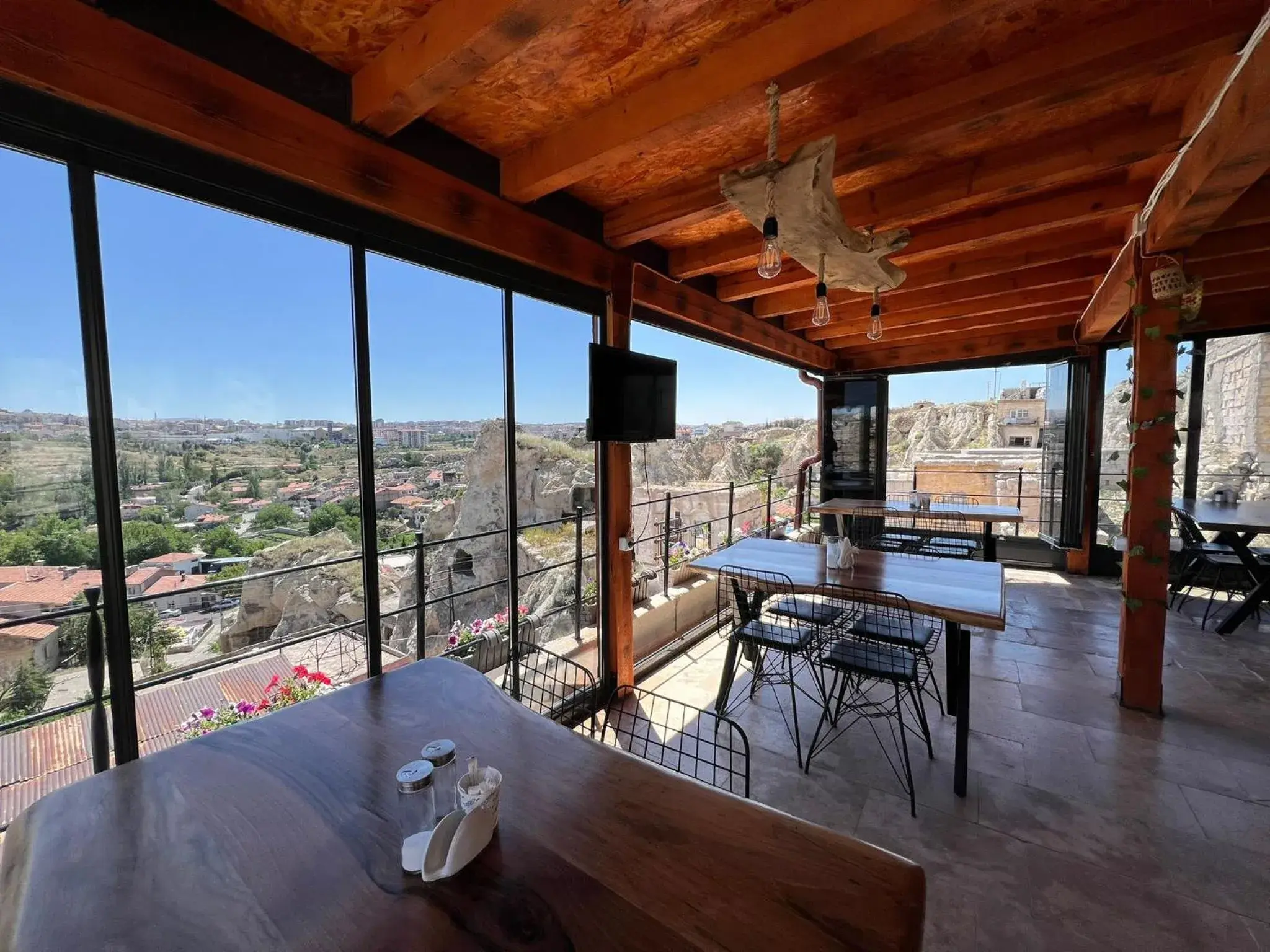 Restaurant/places to eat in Cappadocia Snora Cave Restaurant/places to eat in Cappadocia Snora Cave