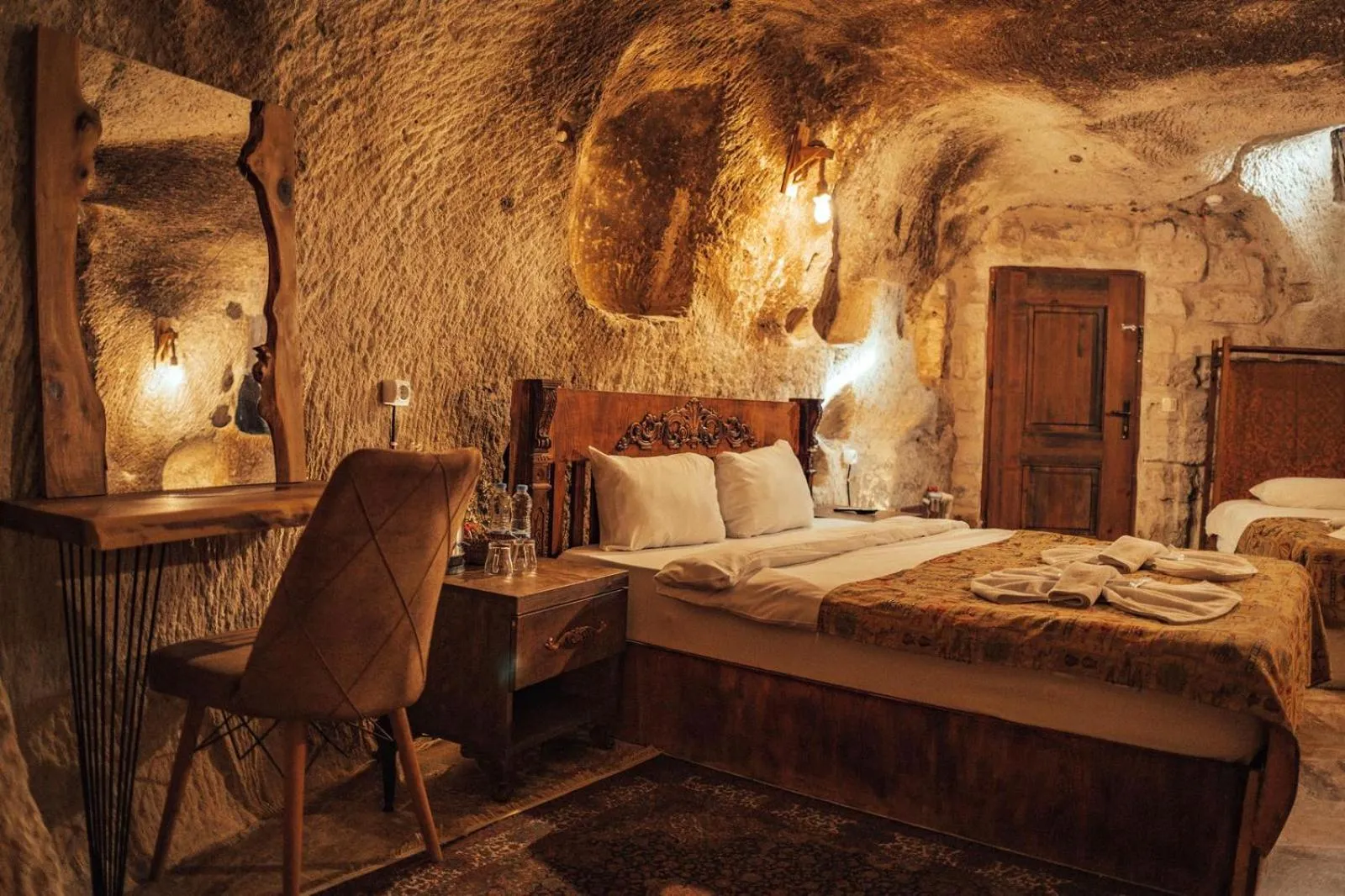 Bed in Cappadocia Snora Cave