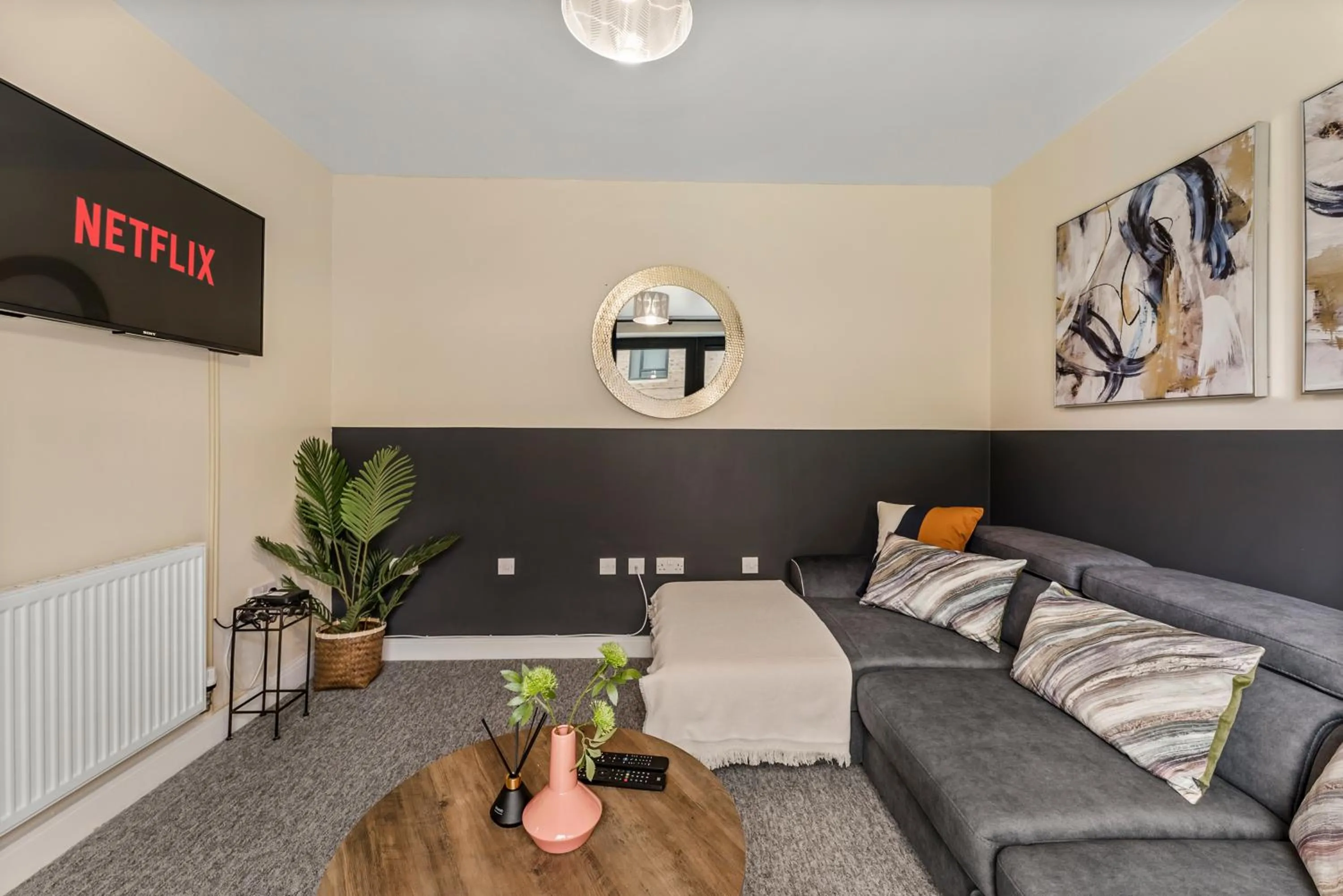 Living room in Sleek and Stylish 2 Bed with Garden and Parking