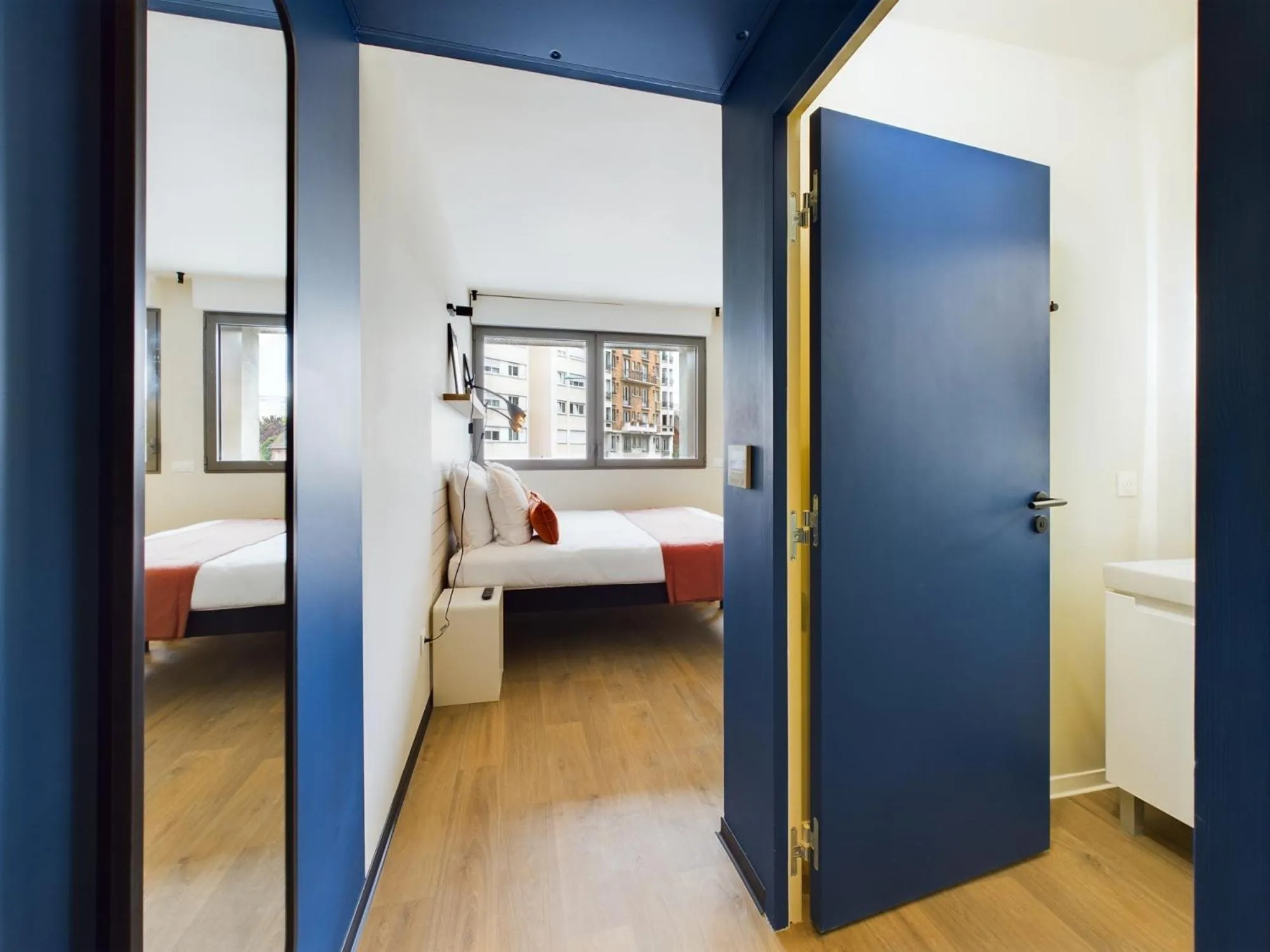 Photo of the whole room, Bed in Hife Gentilly Paris Sud Porte d'Italie