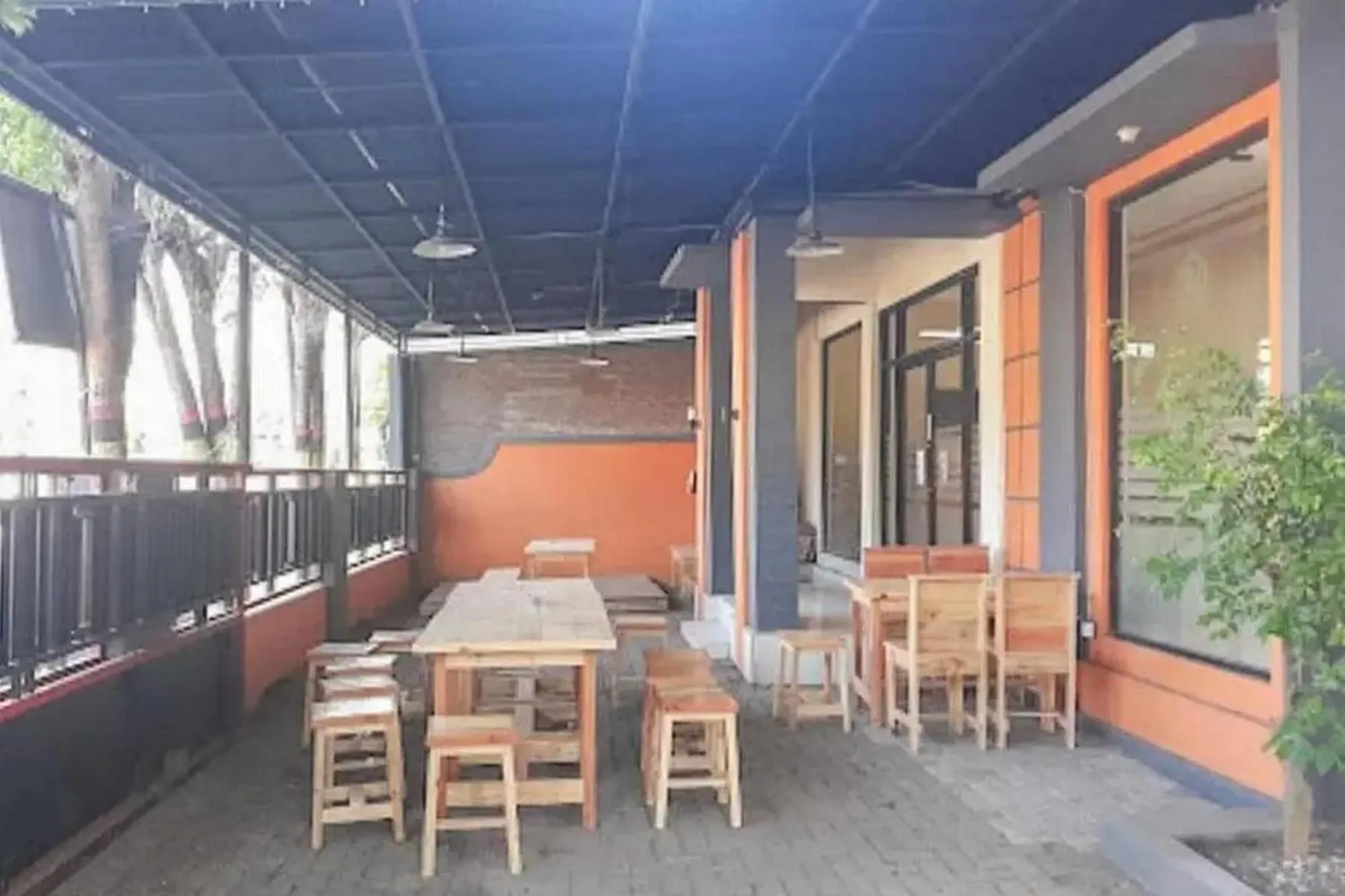 Seating area in Penginapan Sinar Harapan near GOR Mastrip Probolinggo