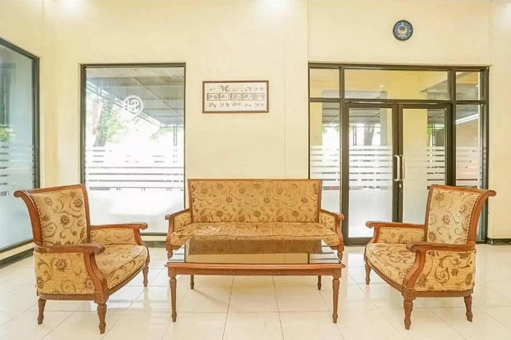 Seating area in Penginapan Sinar Harapan near GOR Mastrip Probolinggo