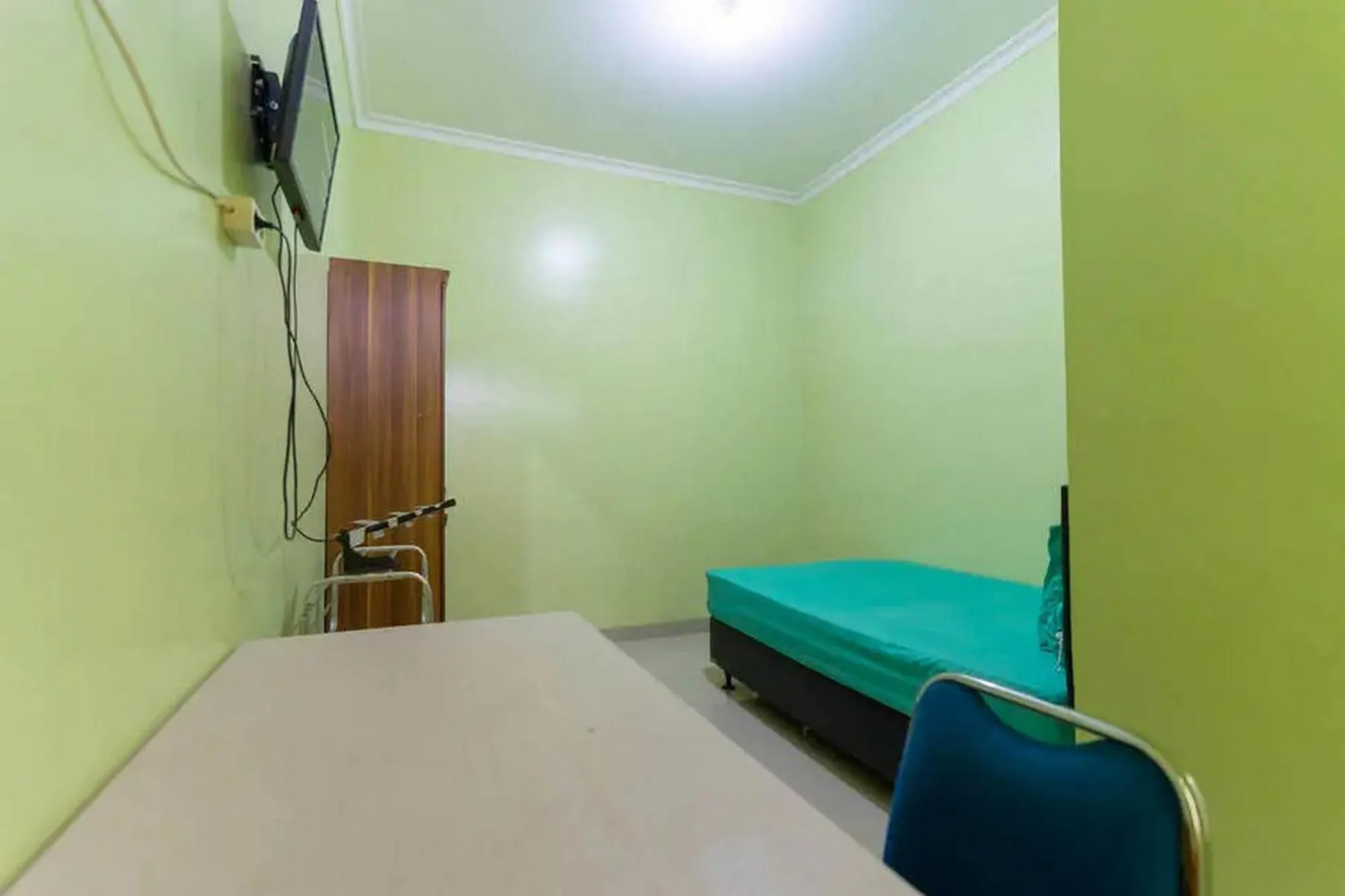 Bed in Kostawira Syariah Bintaro Mitra RedDoorz