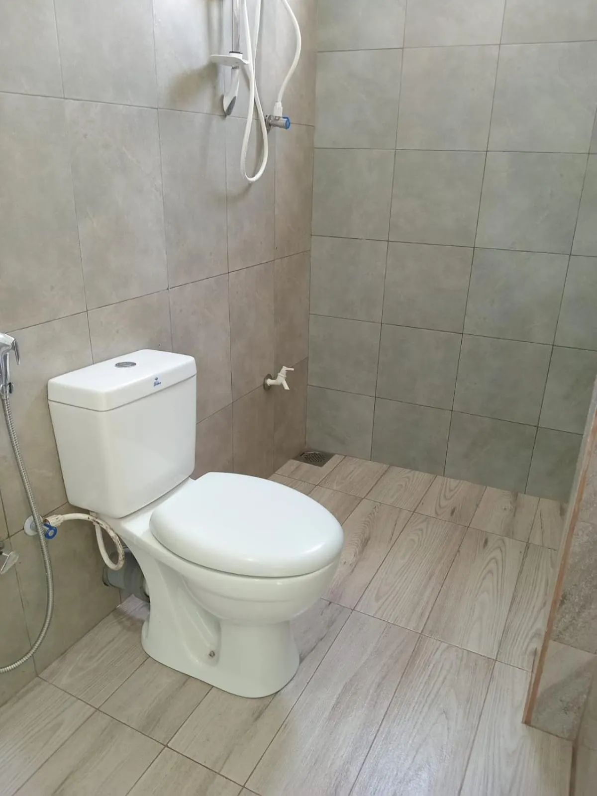 Bathroom in Holiday Homes Guest Inn - Ella