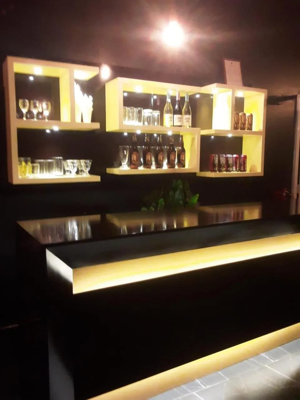 Lounge or bar in Holiday Homes Guest Inn - Ella