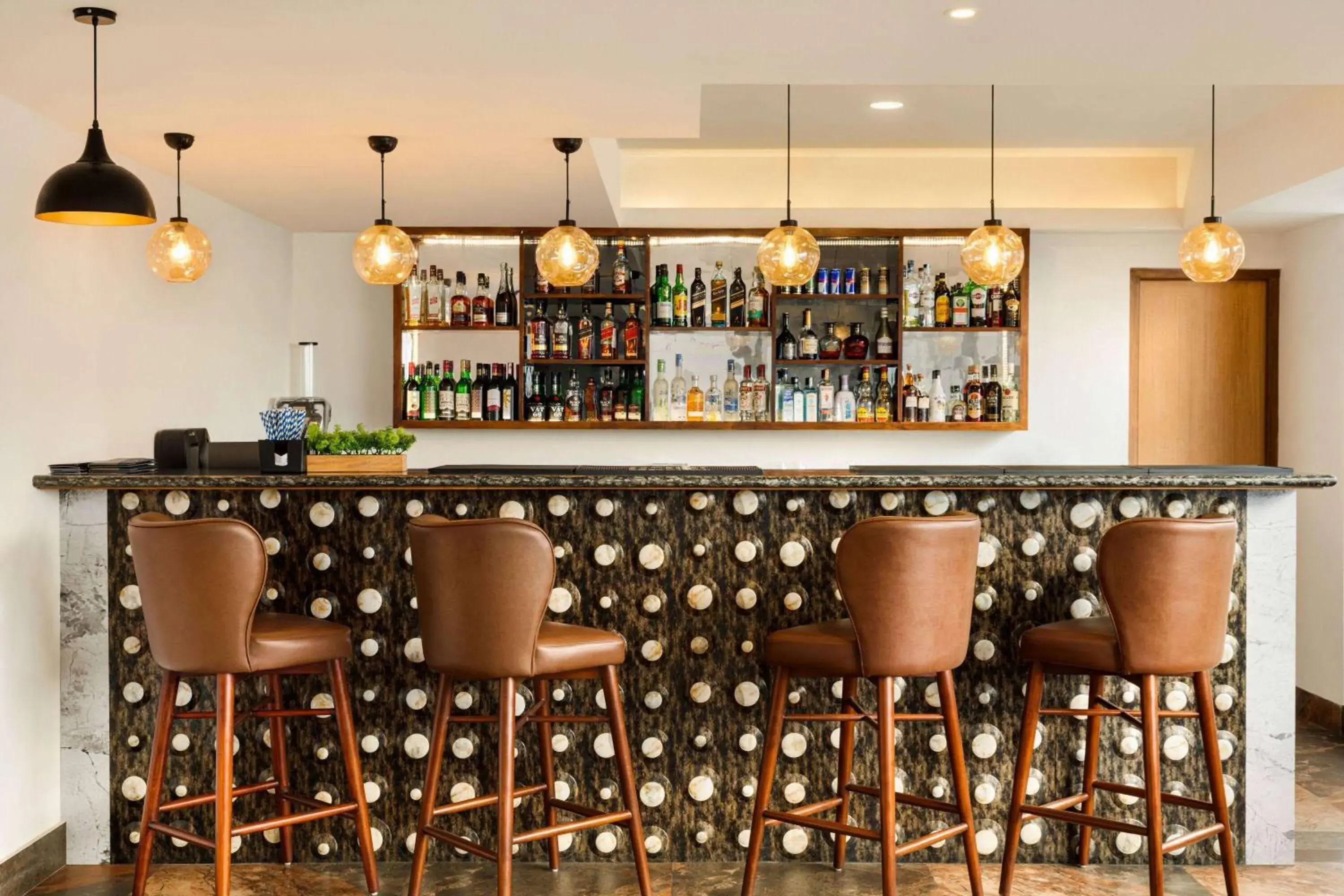 Lounge or bar in Days Inn by Wyndham Gangtok Tadong Lounge or bar in Days Inn by Wyndham Gangtok Tadong