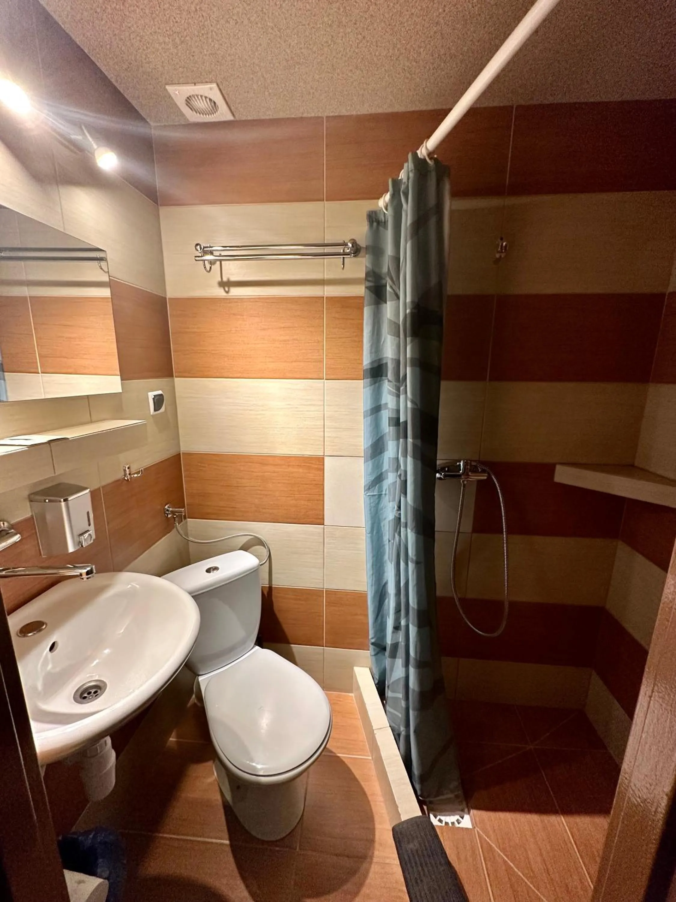 Shower in Zajazd Restauracja Derby
