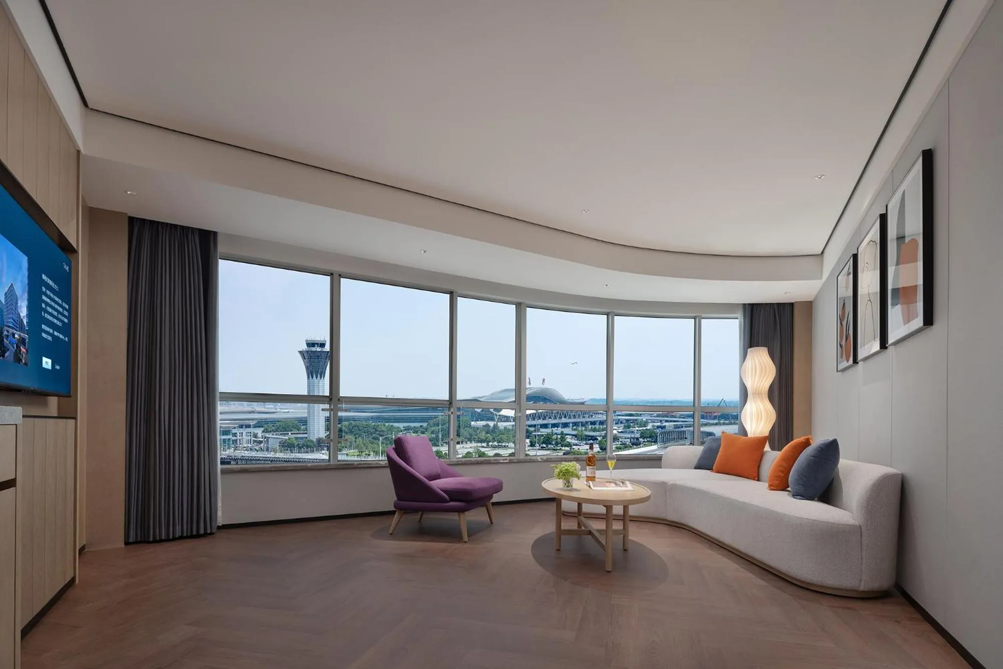 Living room in Howard Johnson Airport Hotel Changsha