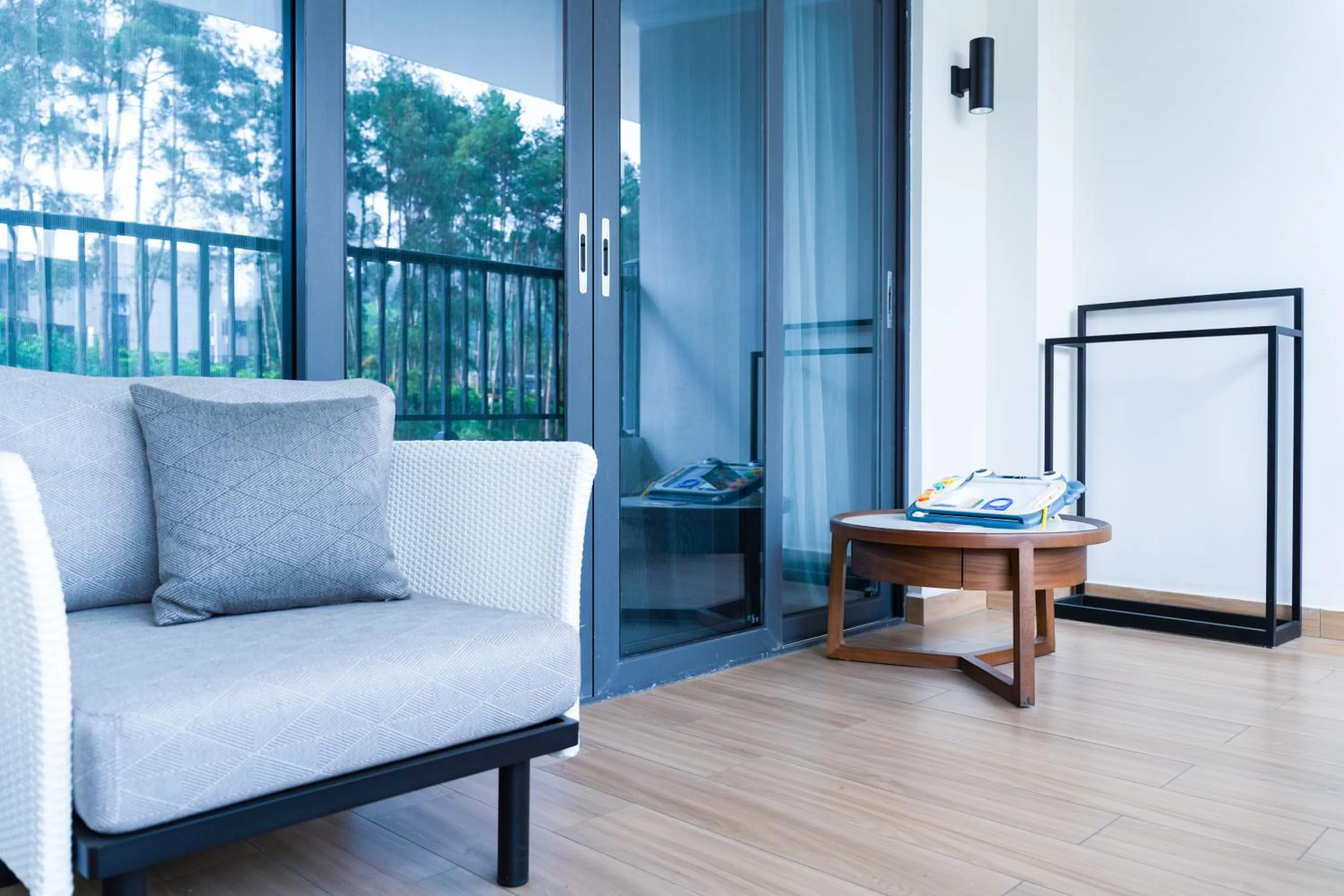 Balcony/Terrace in Wyndham Grand Plaza Royale Hot Springs Fenghuang