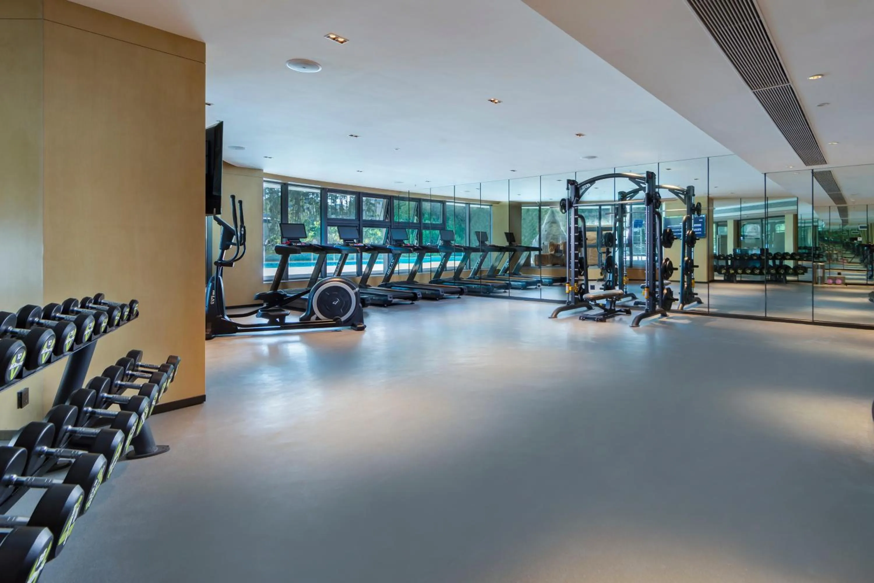 Fitness centre/facilities in Wyndham Grand Plaza Royale Hot Springs Fenghuang
