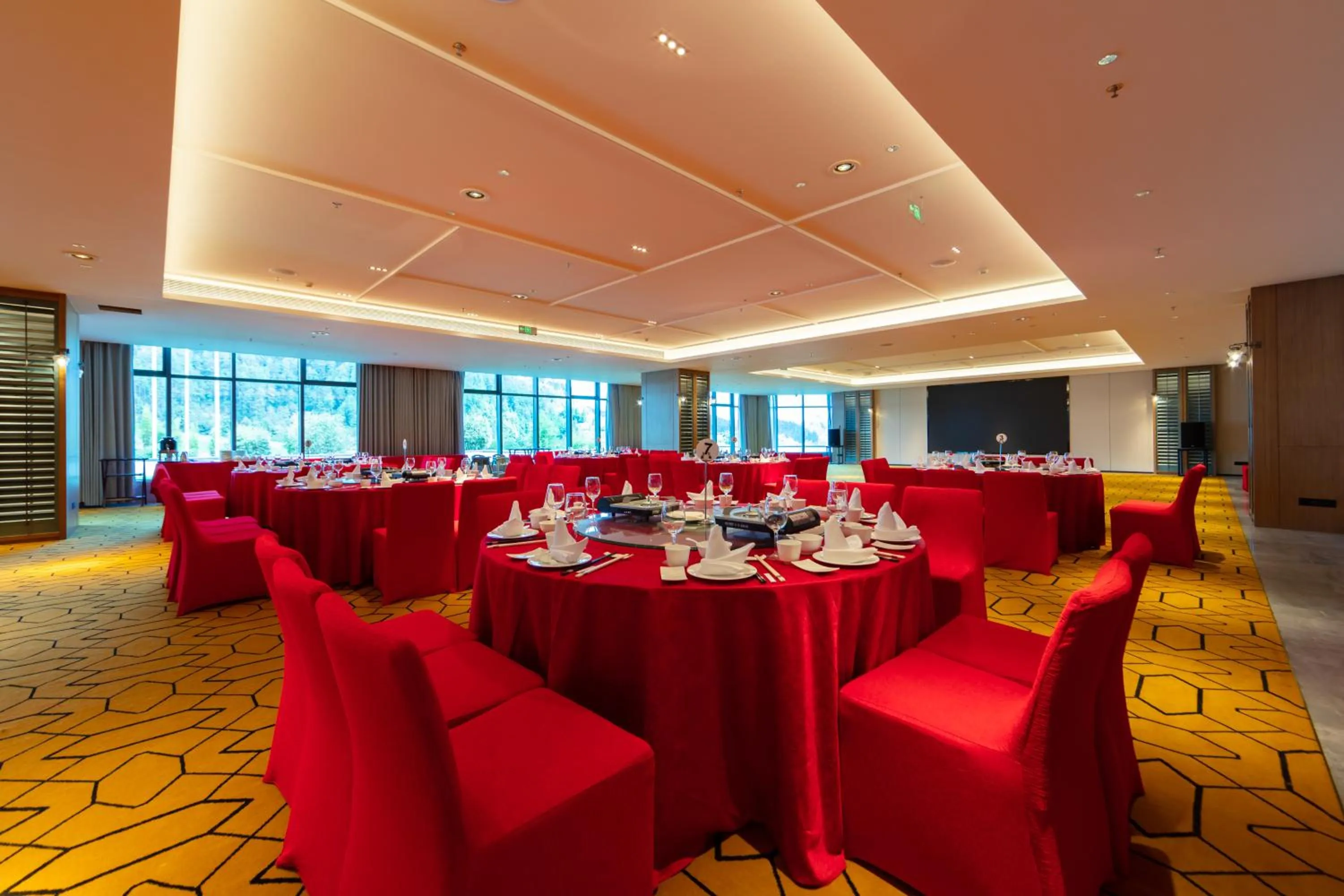 Wyndham Grand Plaza Royale Hot Springs Fenghuang