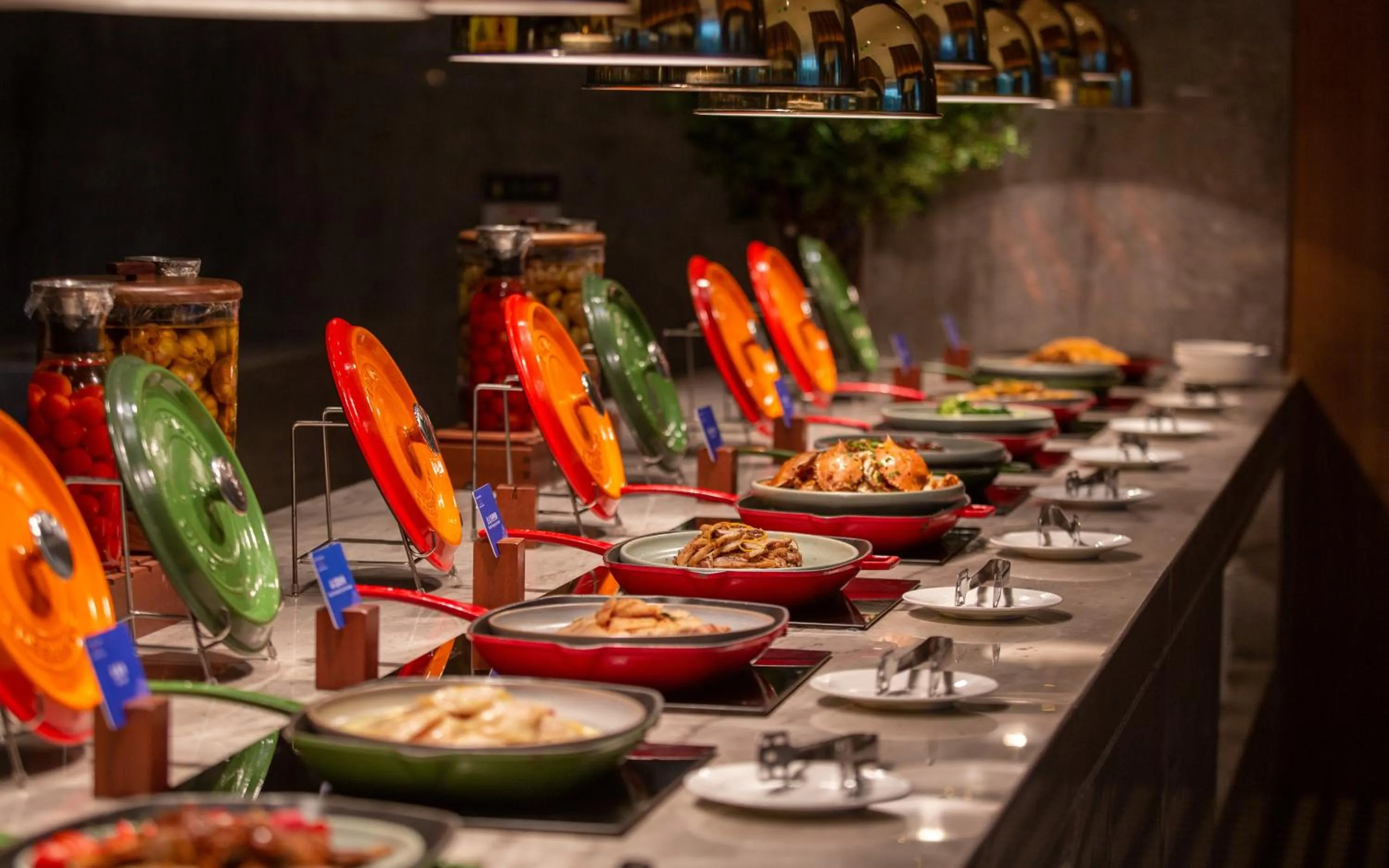 Food in Wyndham Grand Plaza Royale Hot Springs Fenghuang