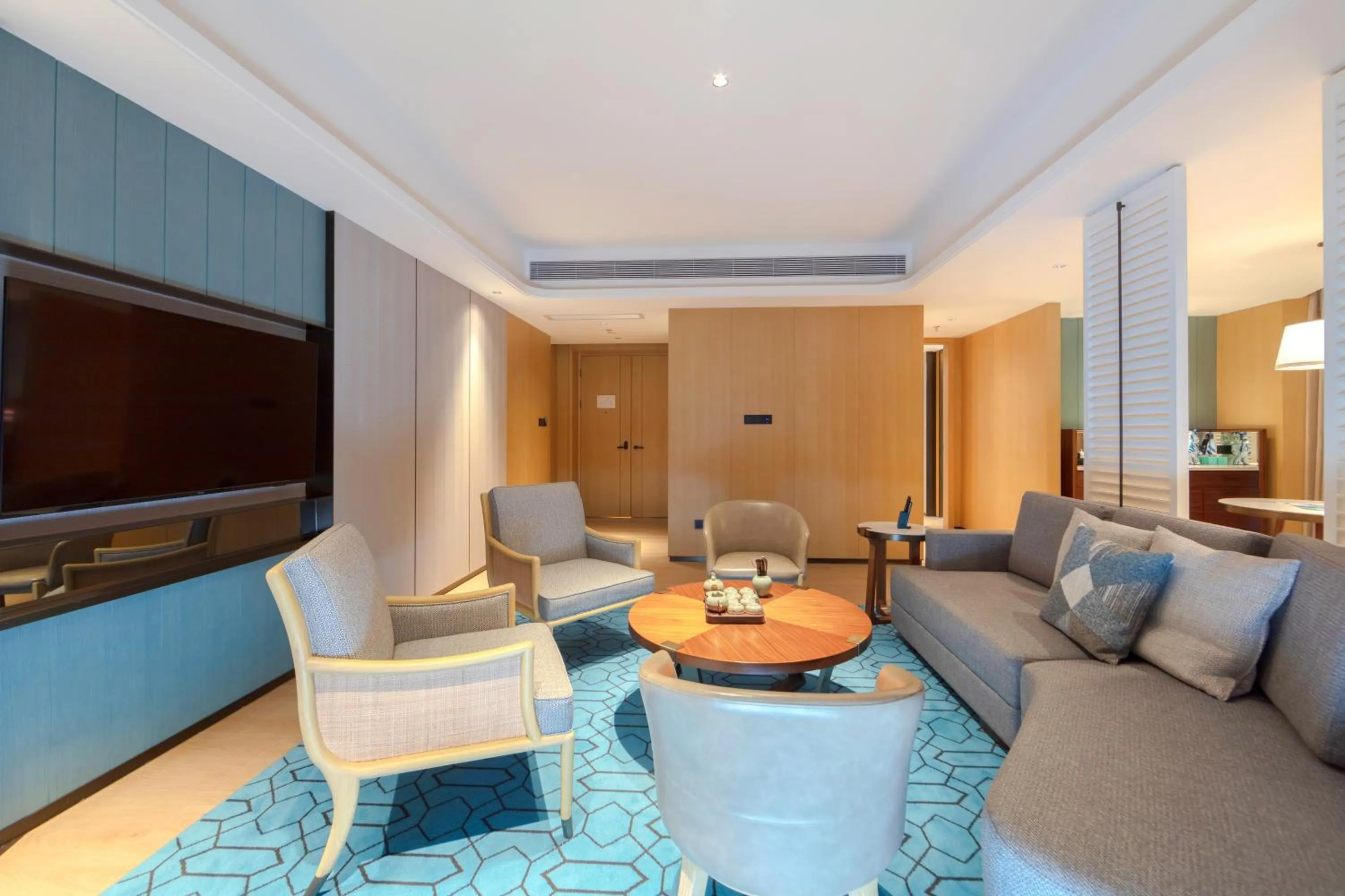 Wyndham Grand Plaza Royale Hot Springs Fenghuang