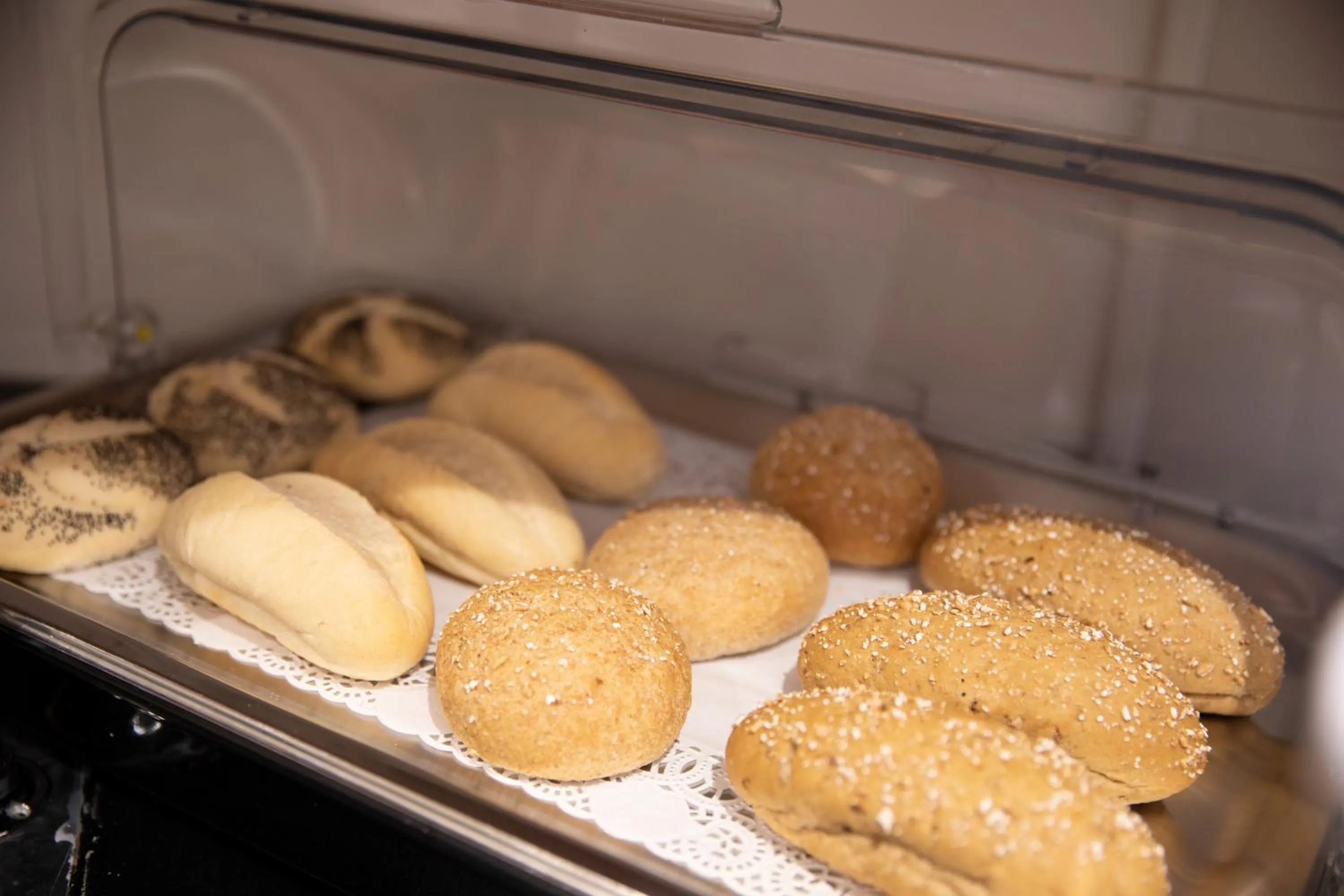 Breakfast in Duke Of Leinster Hotel