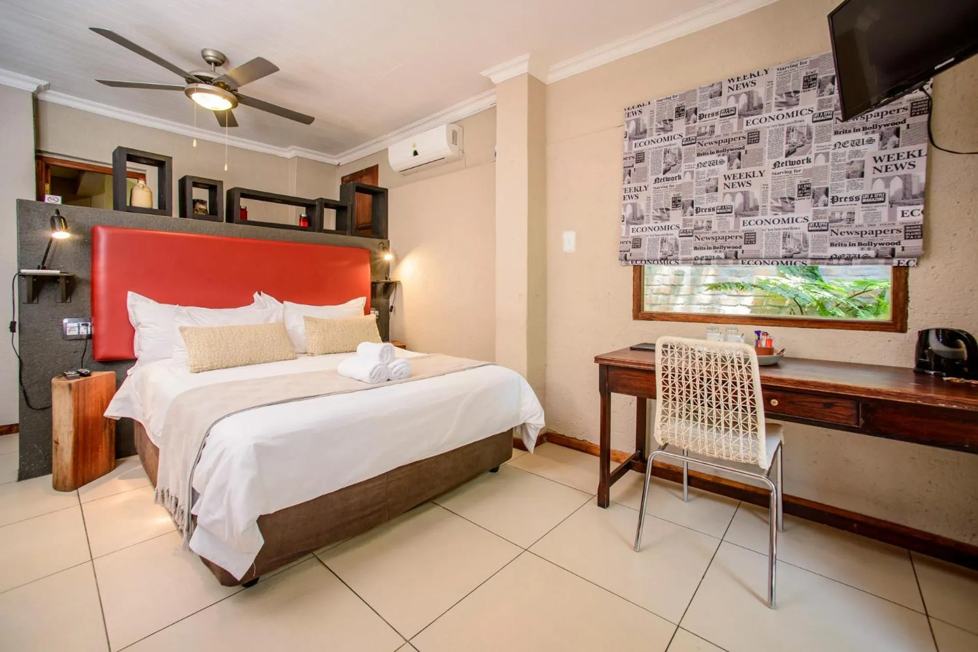 Bed in Zebrina Guest House