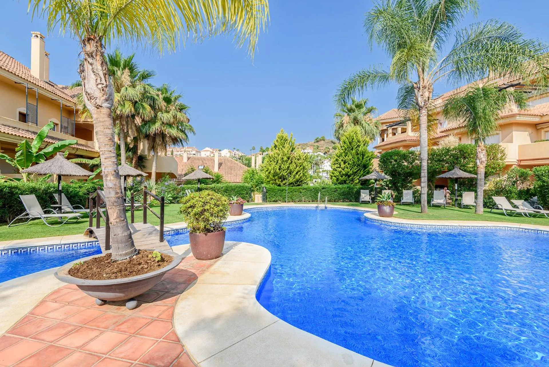 Swimming pool in Alcam Aloha Deluxe 42