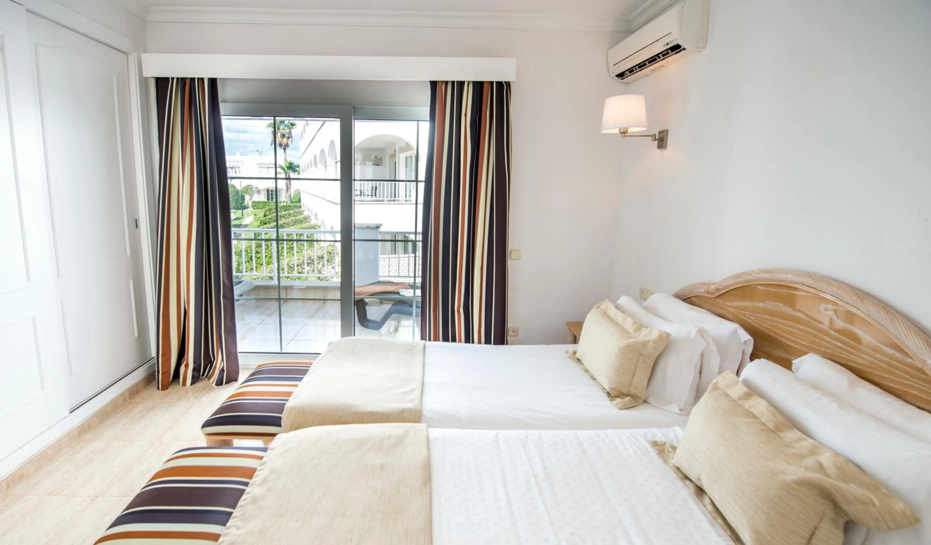 Day, Bed in Ona Village Cala d'Or