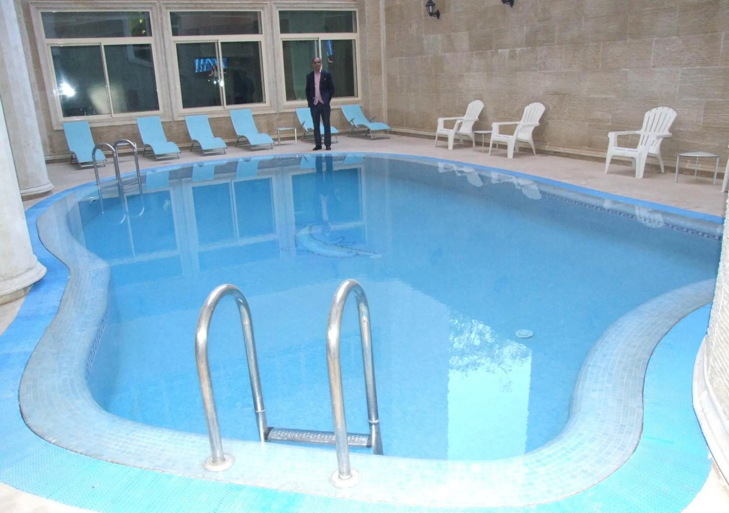 Swimming pool in Hotel Tafilalet