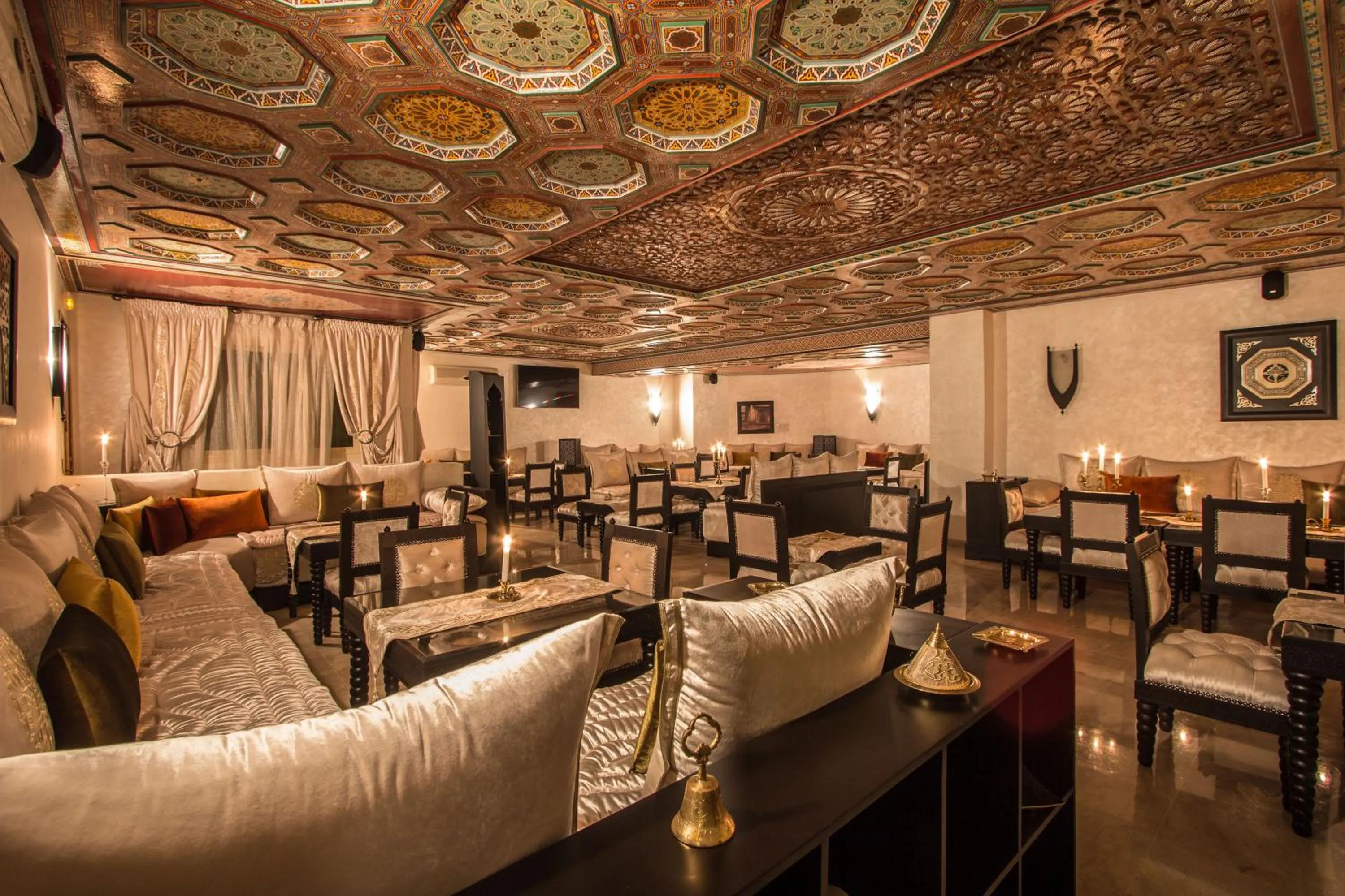Restaurant/places to eat in Hotel Tafilalet