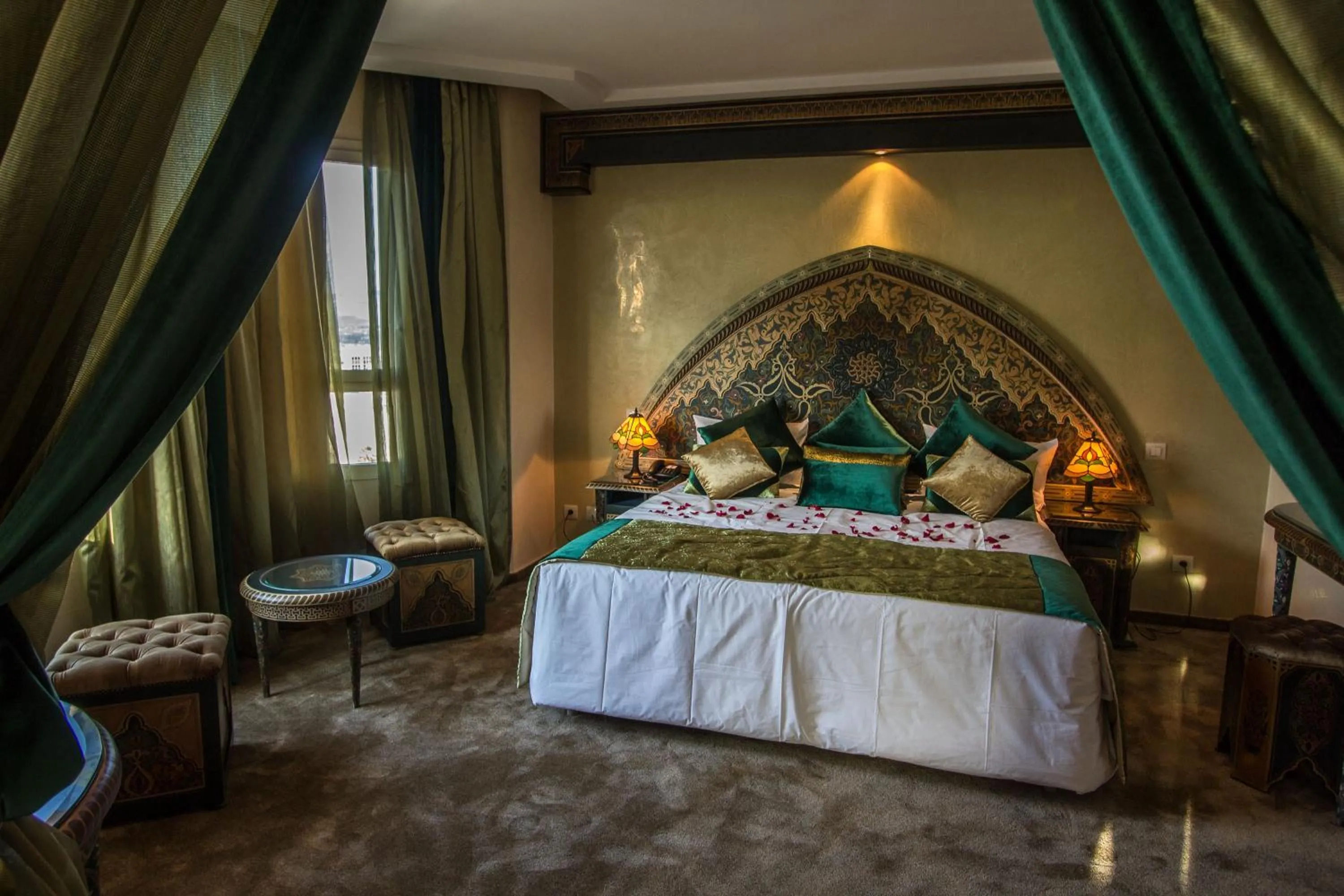 Bedroom, Bed in Hotel Tafilalet