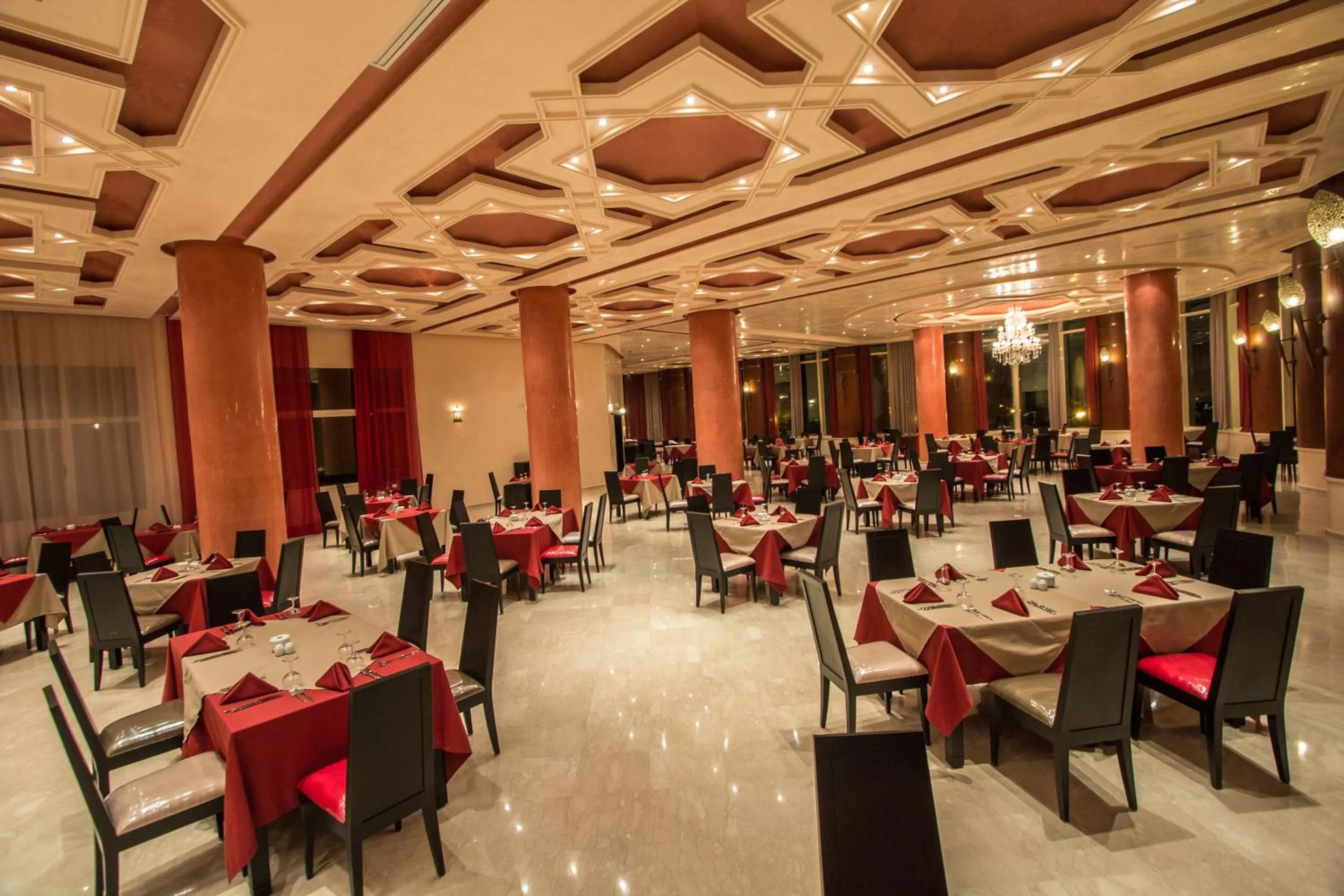 Restaurant/places to eat in Hotel Tafilalet