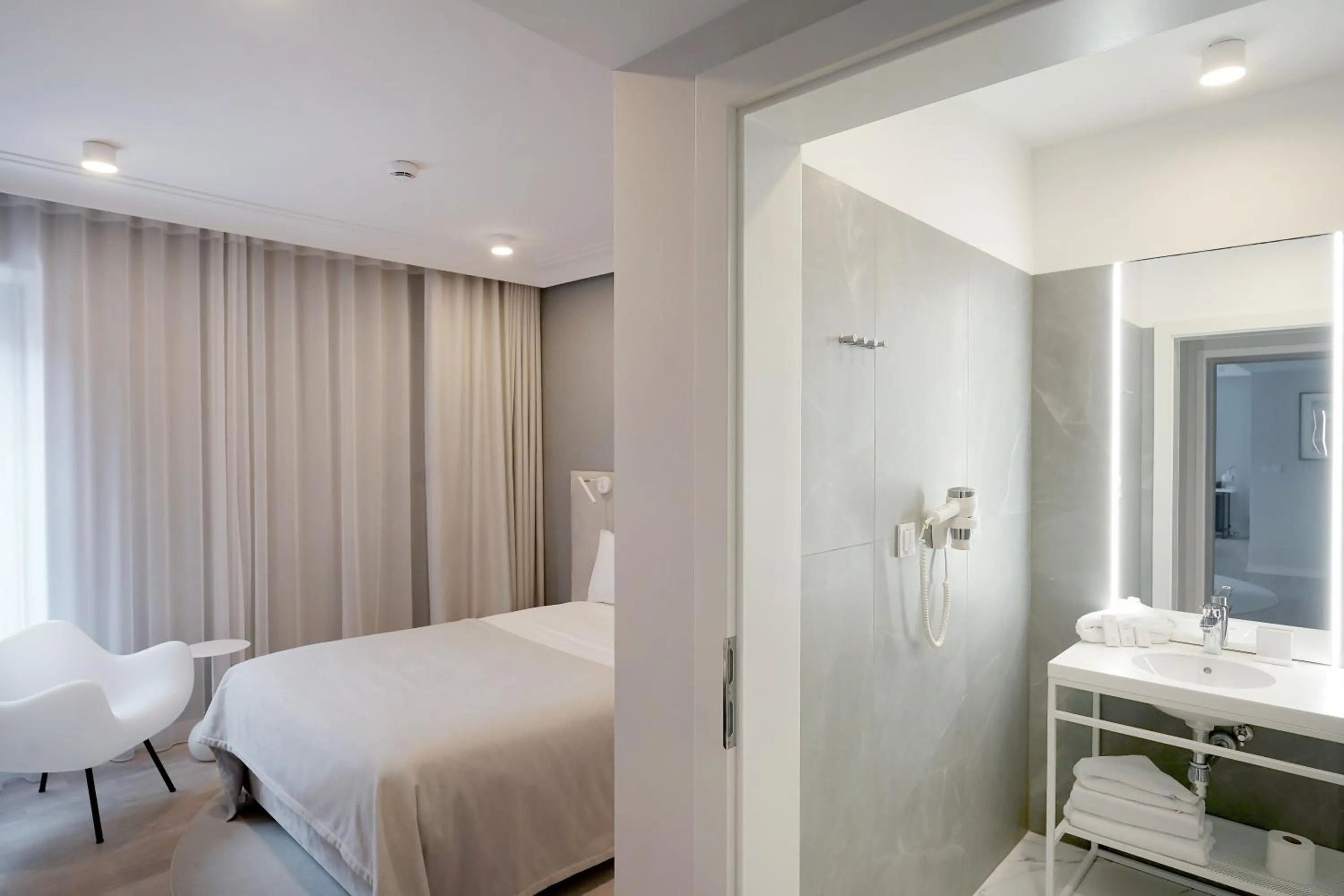 Bed in Hotel Park 17