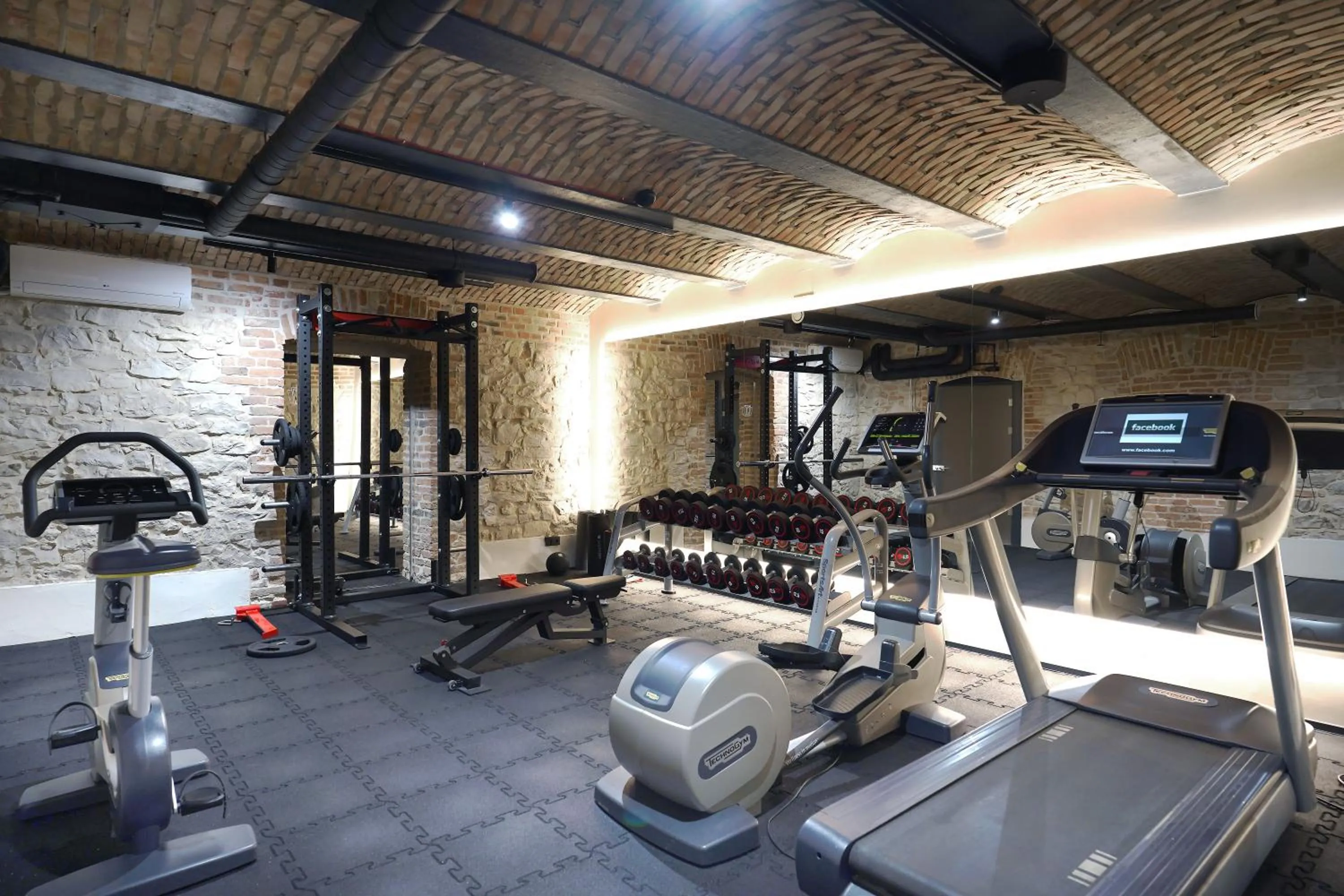 Fitness centre/facilities in Hotel Park 17