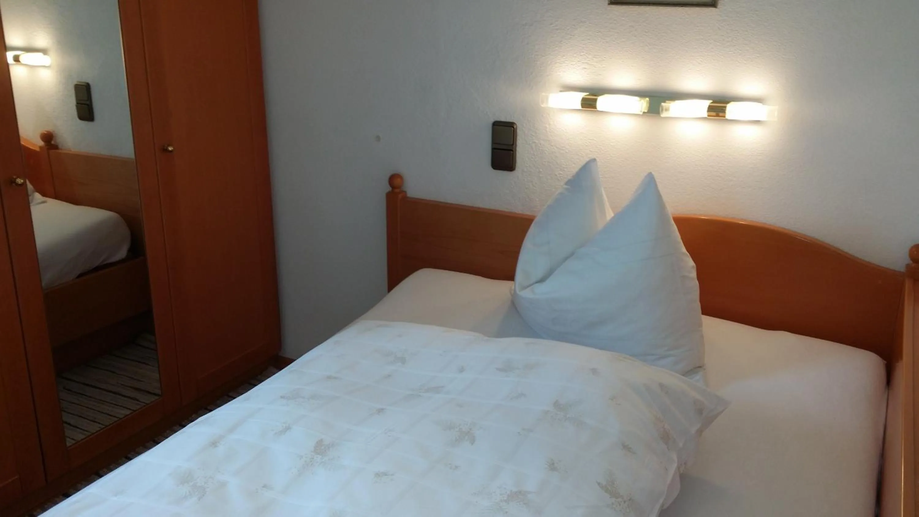 Bedroom, Bed in KREUZHOF Seefeld