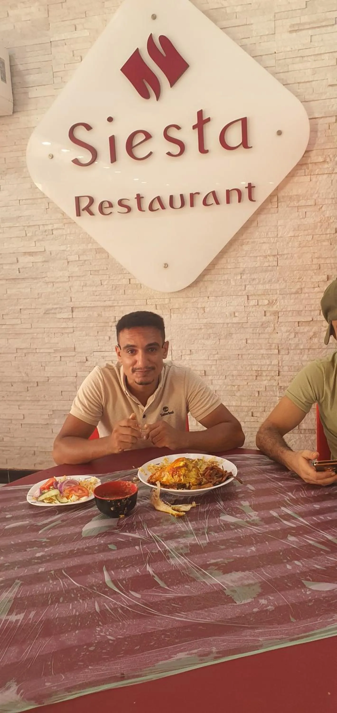 Restaurant/places to eat in SIESTA HOTEL