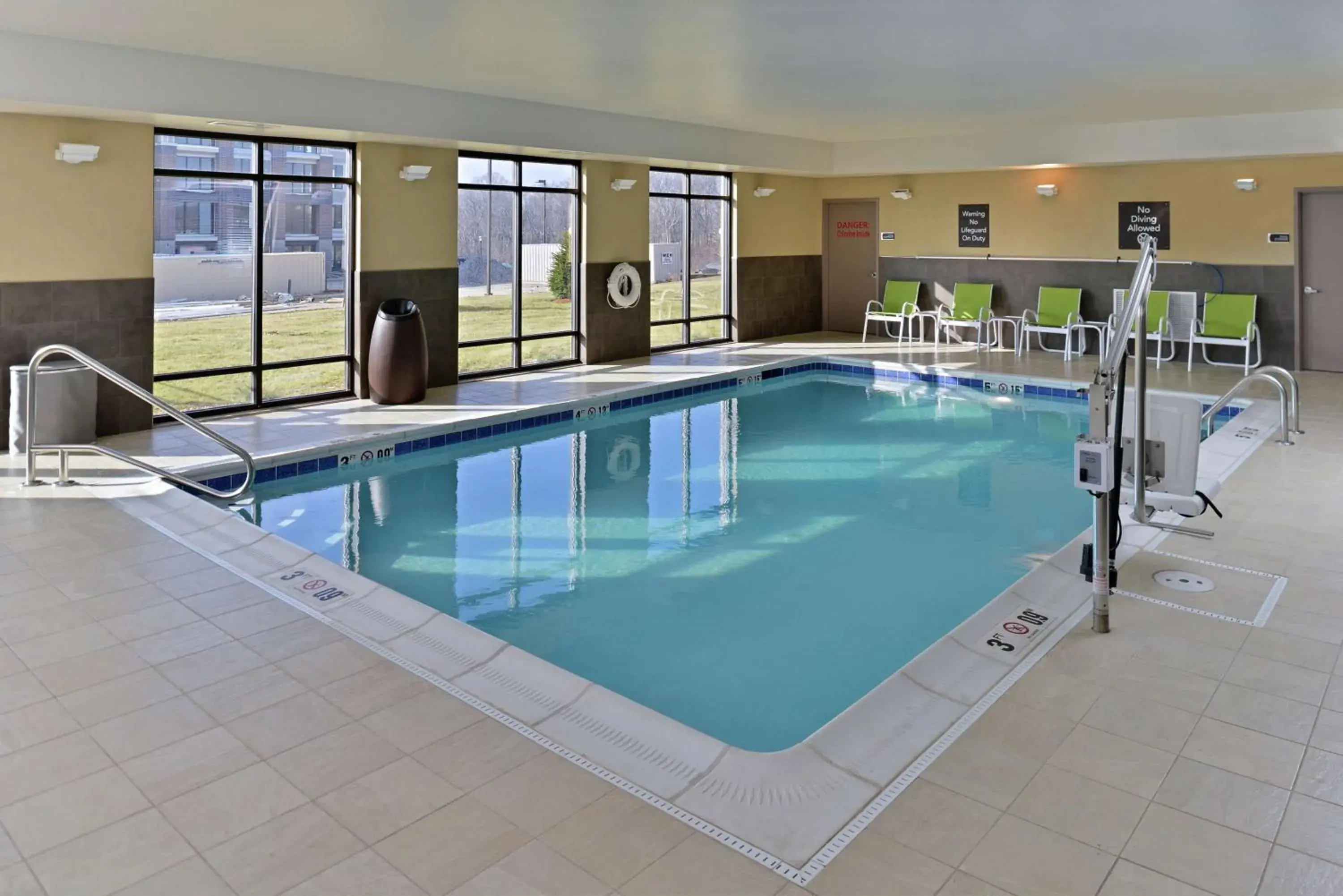 Pool view in Homewood Suites by Hilton Cincinnati/Mason Pool view in Homewood Suites by Hilton Cincinnati/Mason