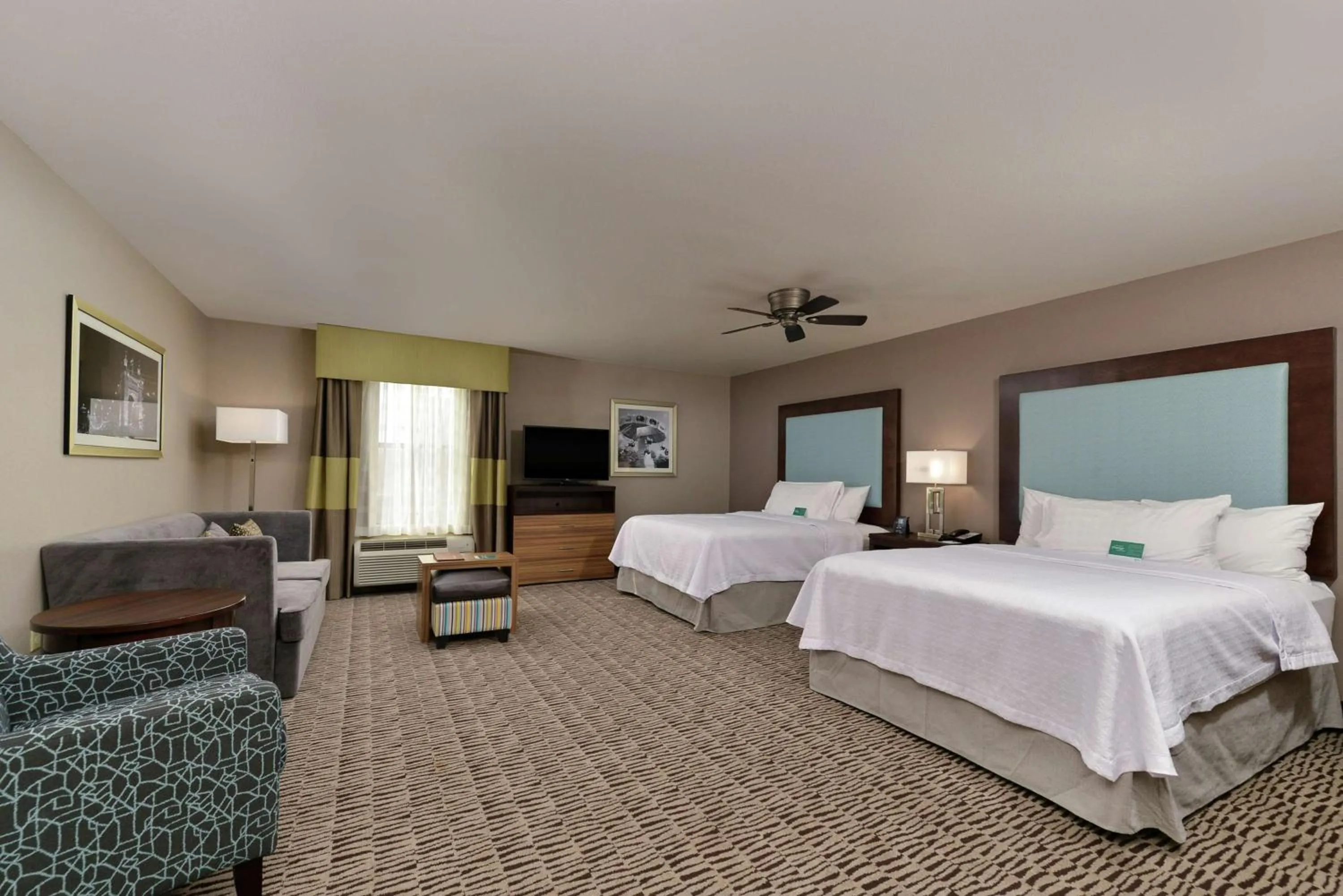 Bedroom, Bed in Homewood Suites by Hilton Cincinnati/Mason