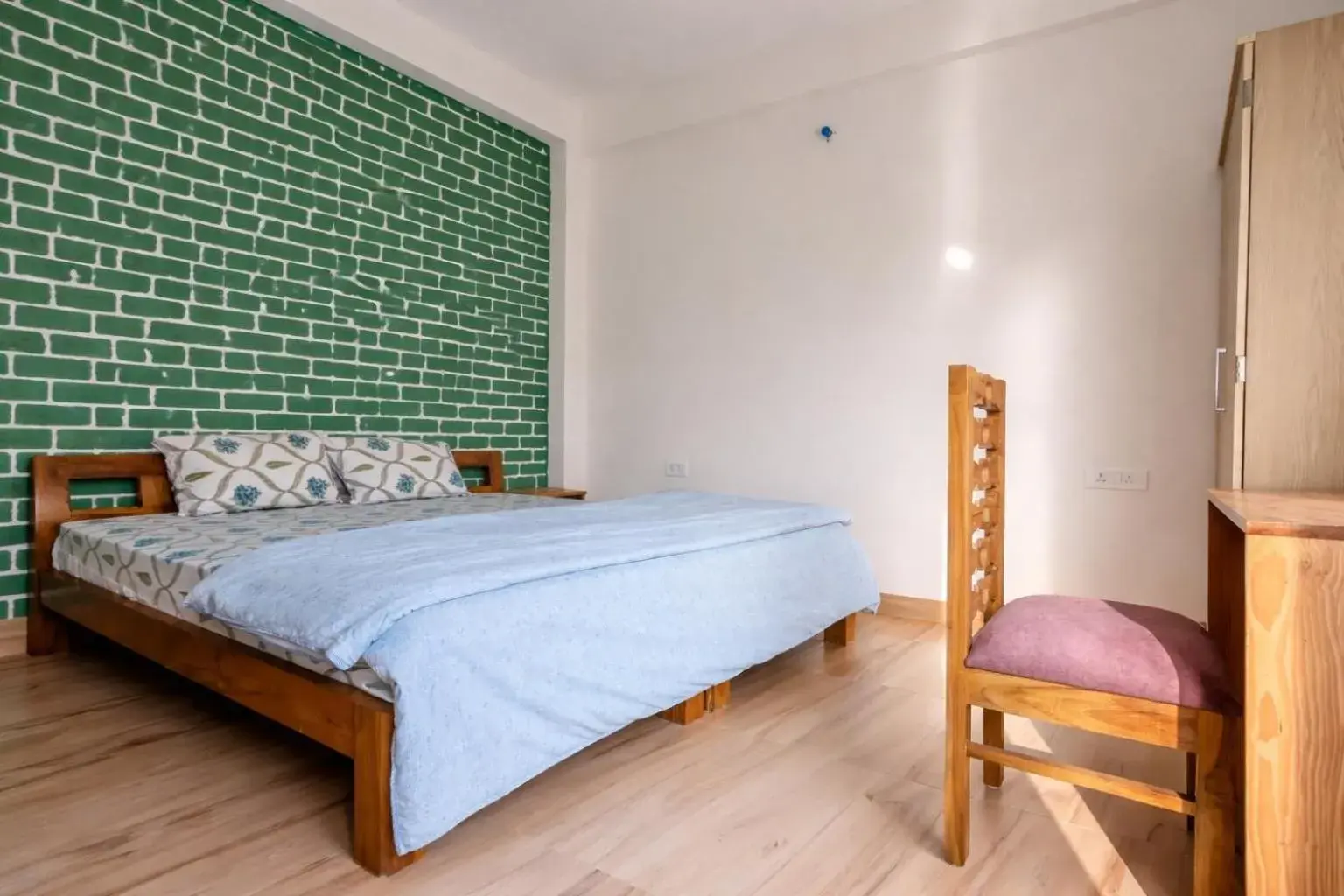 Double Room with Mountain View in Om Homestay Double Room with Mountain View in Om Homestay