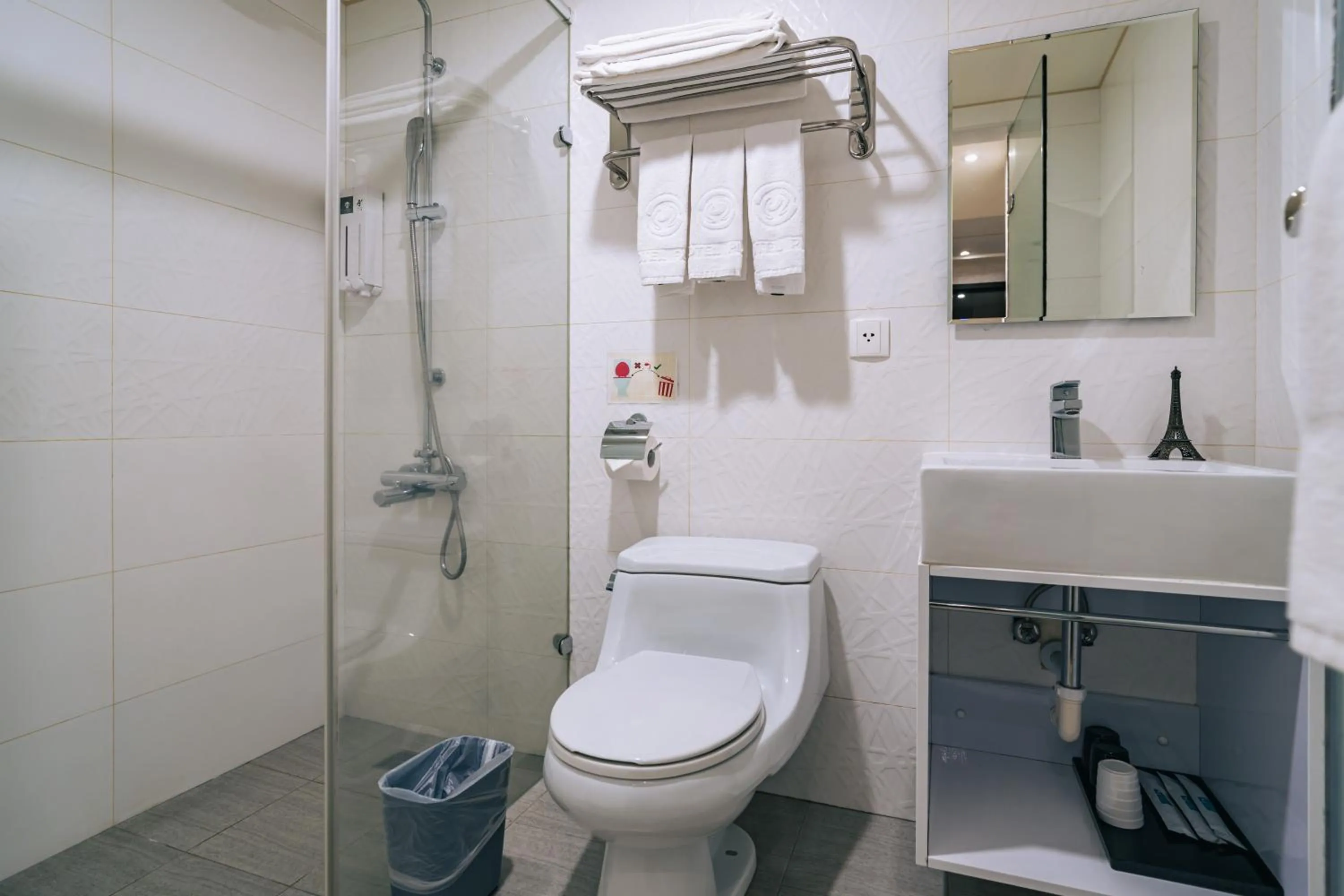 Hotel Puri Taipei Station Branch