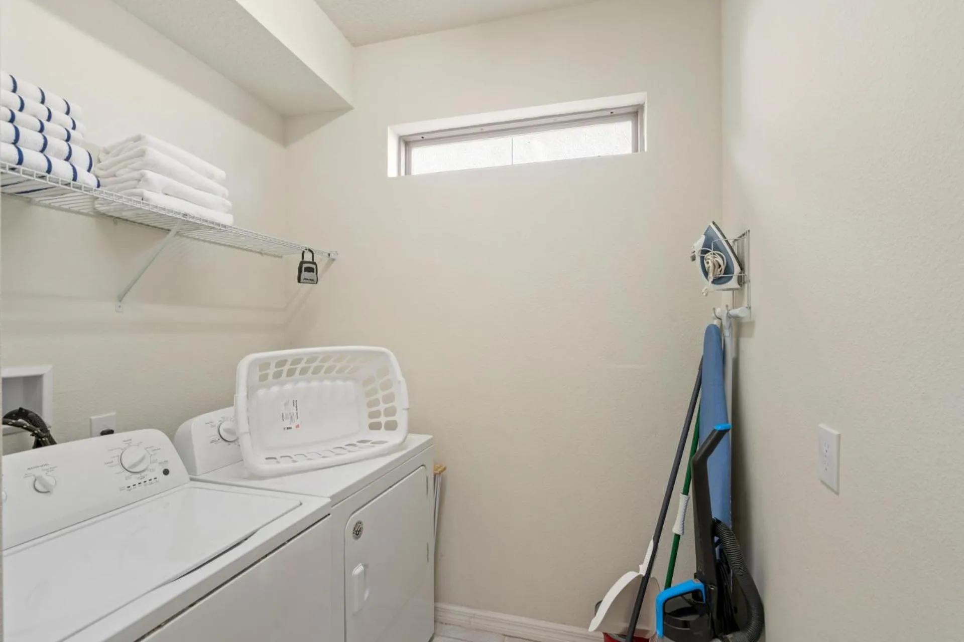 washing machine in 5448 Misty Oak