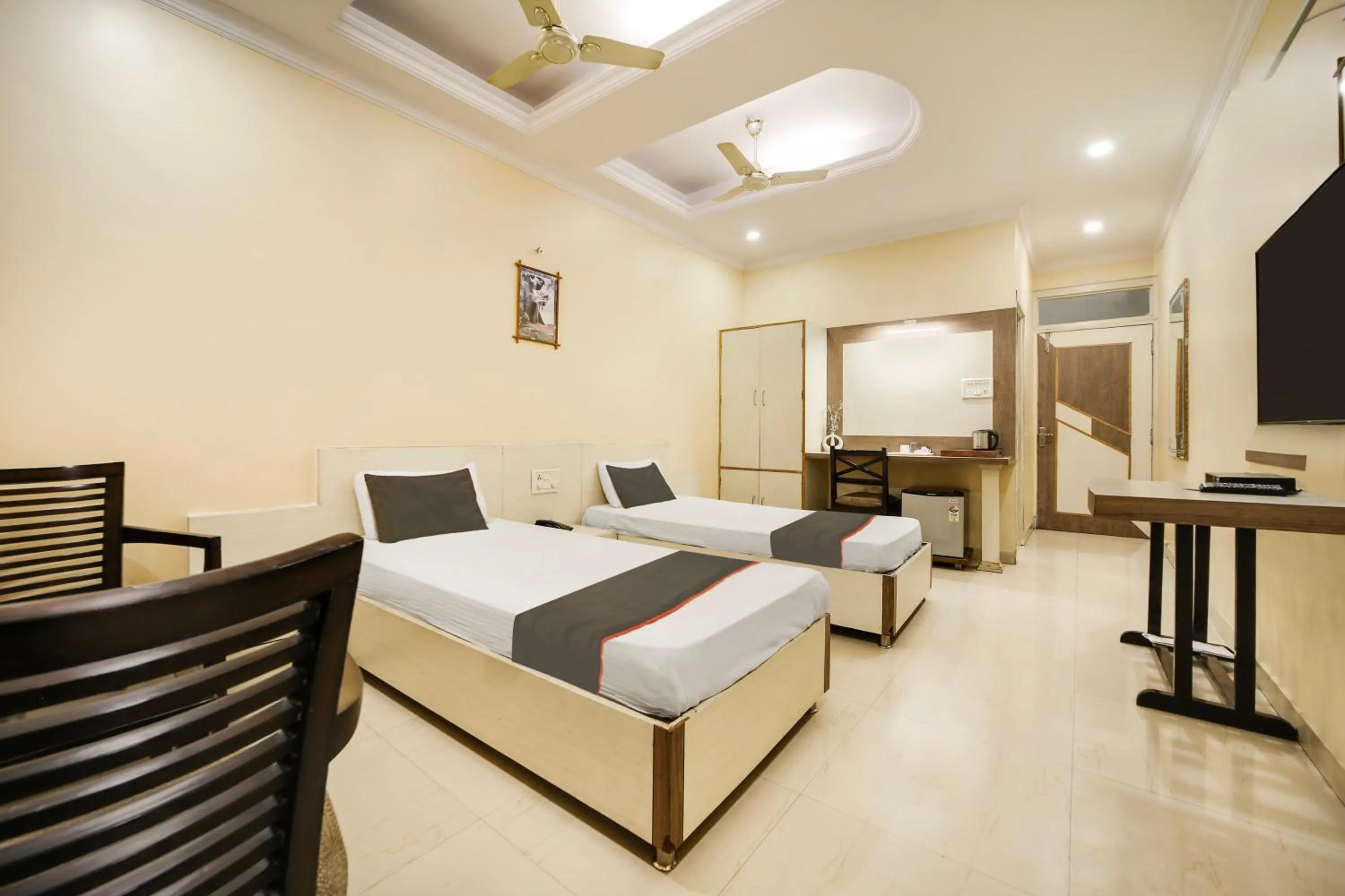 Bedroom, Bed in Collection O Hotel Silver Inn