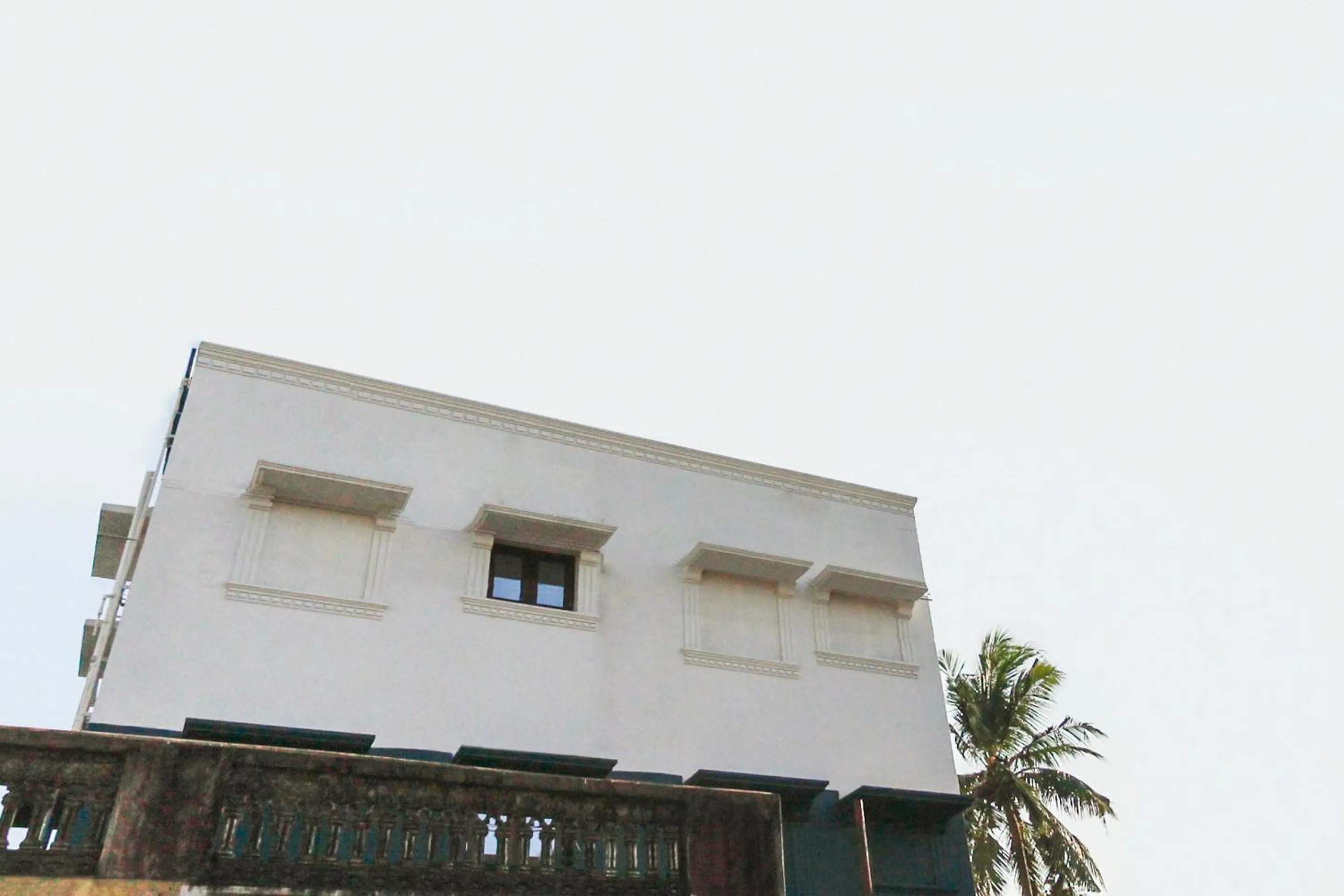 Facade/entrance in Hotel O Murugan Rooms