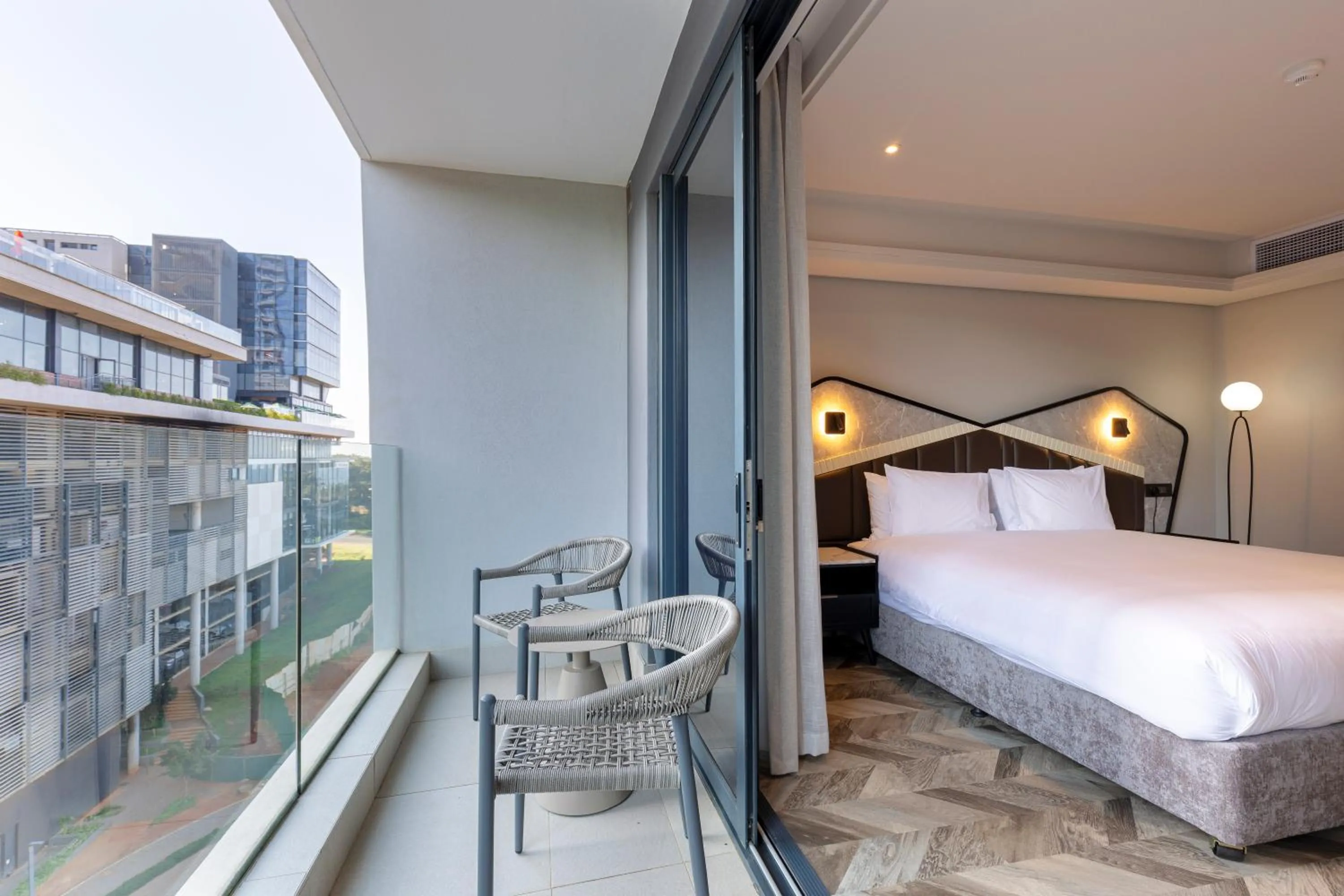 Balcony/Terrace, Bed in Coastlands Skye Hotel, Ridgeside, Umhlanga