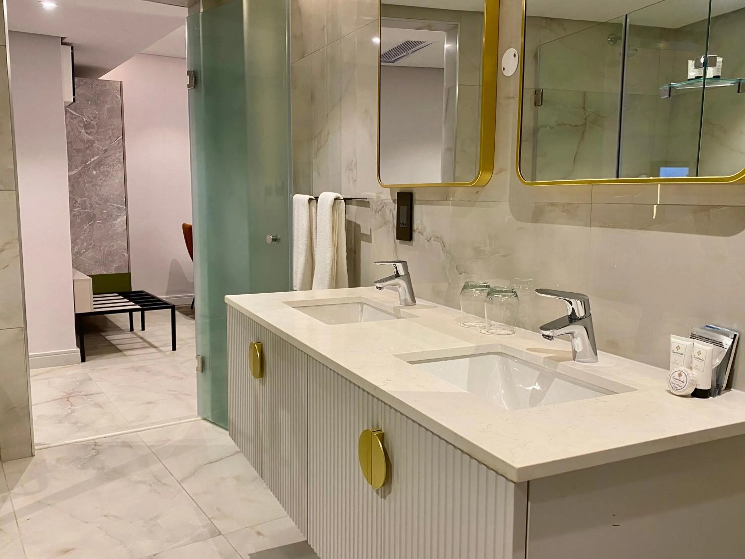 Bathroom in Coastlands Skye Hotel, Ridgeside, Umhlanga