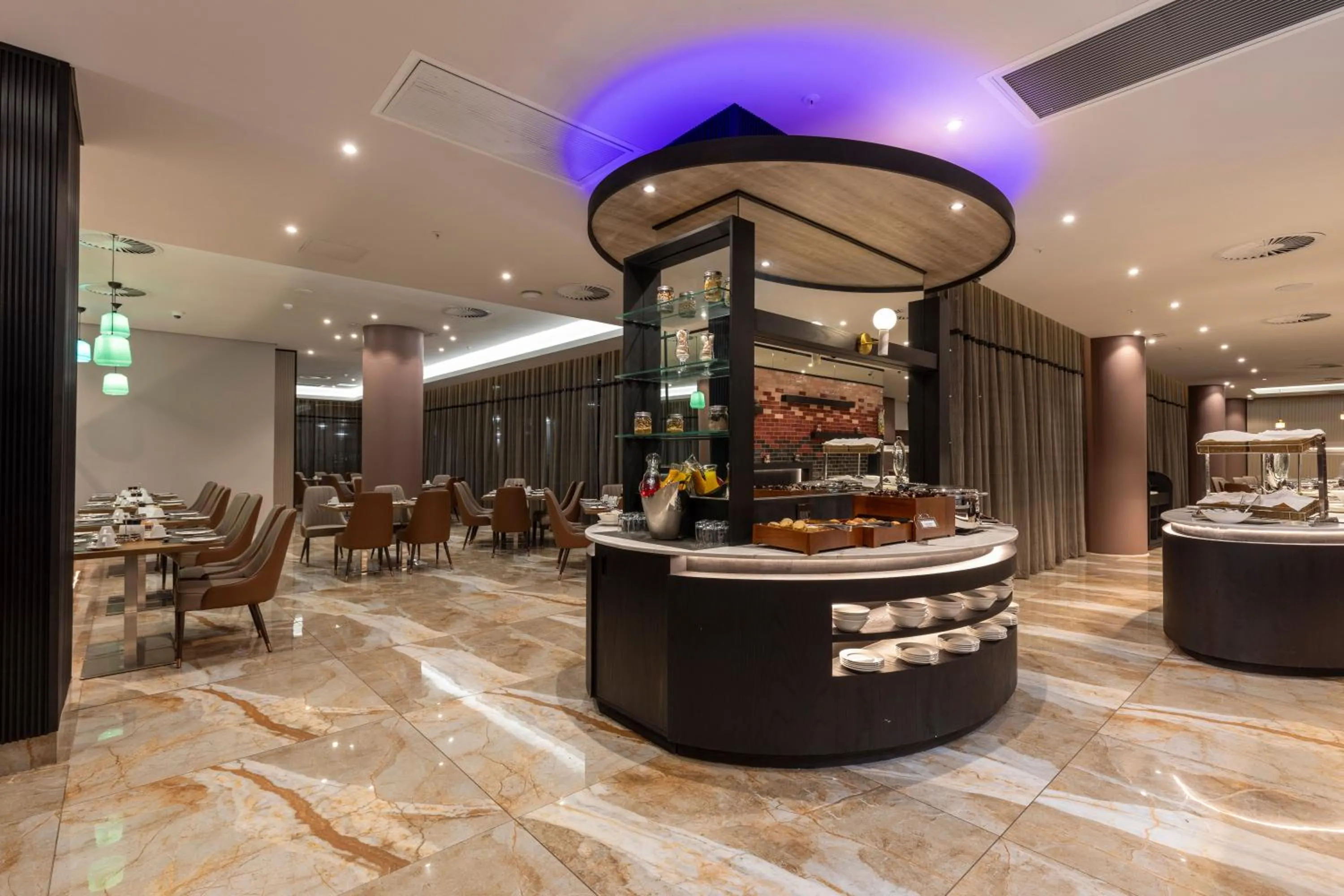 Restaurant/places to eat in Coastlands Skye Hotel, Ridgeside, Umhlanga